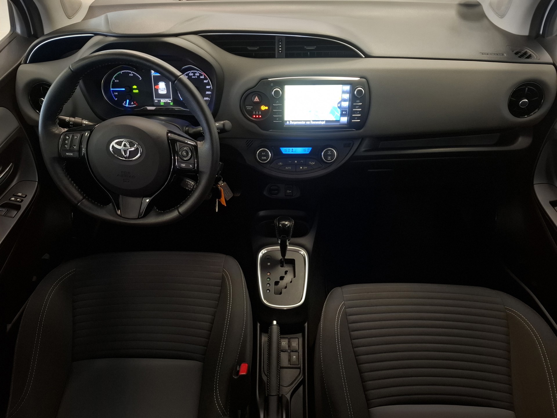 Foto van Toyota Toyota Yaris Hybrid