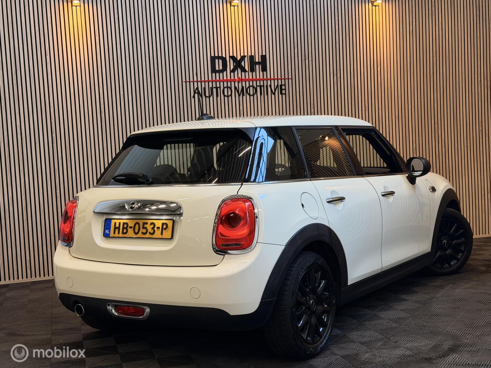 Foto van Mini One