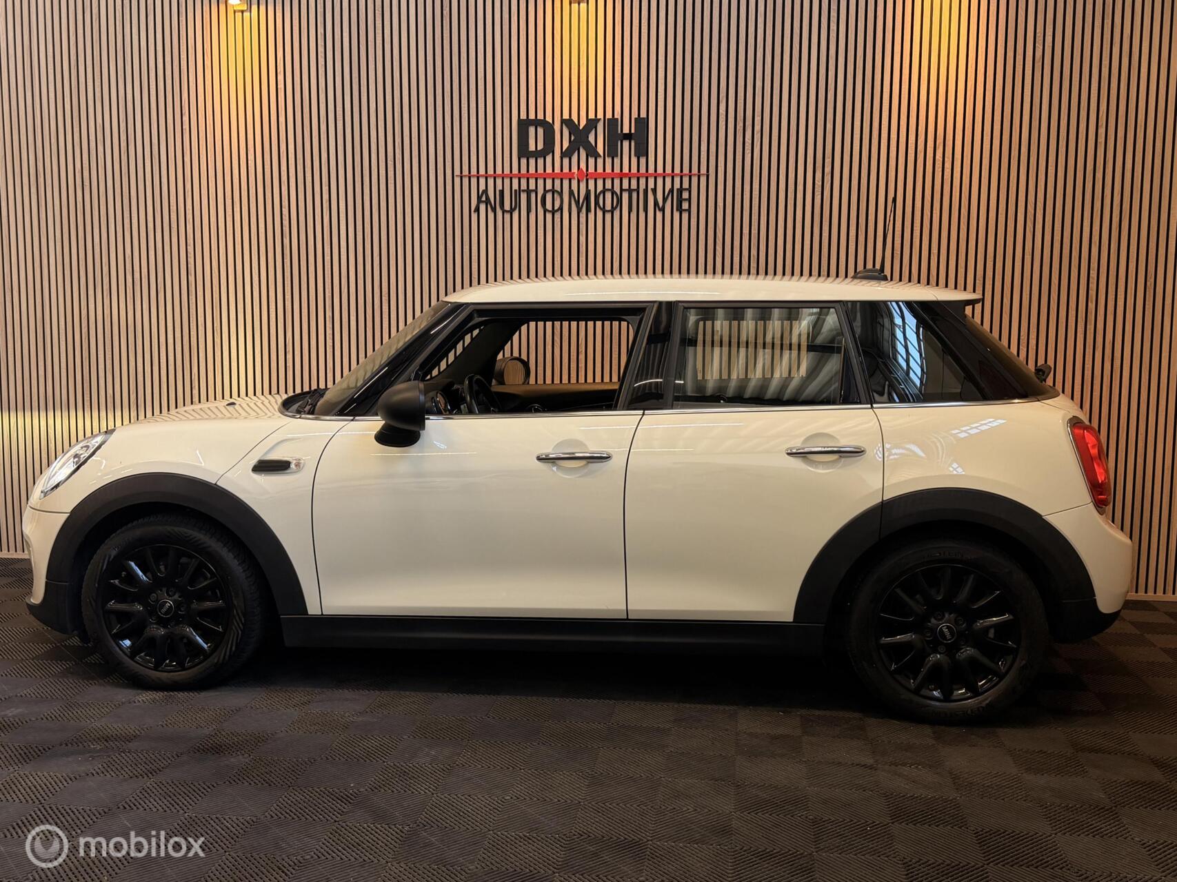 Foto van Mini One
