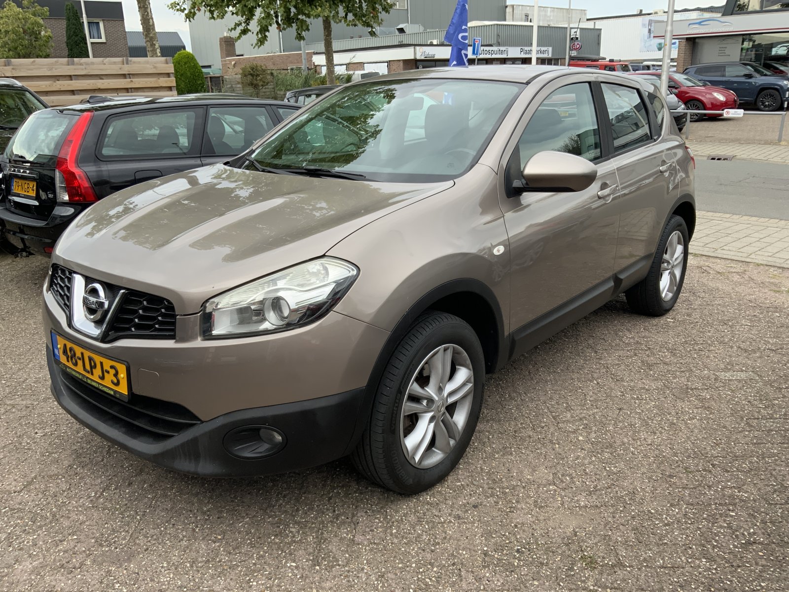 Nissan Qashqai 2.0 Acenta 4WD 2010 - voorkant