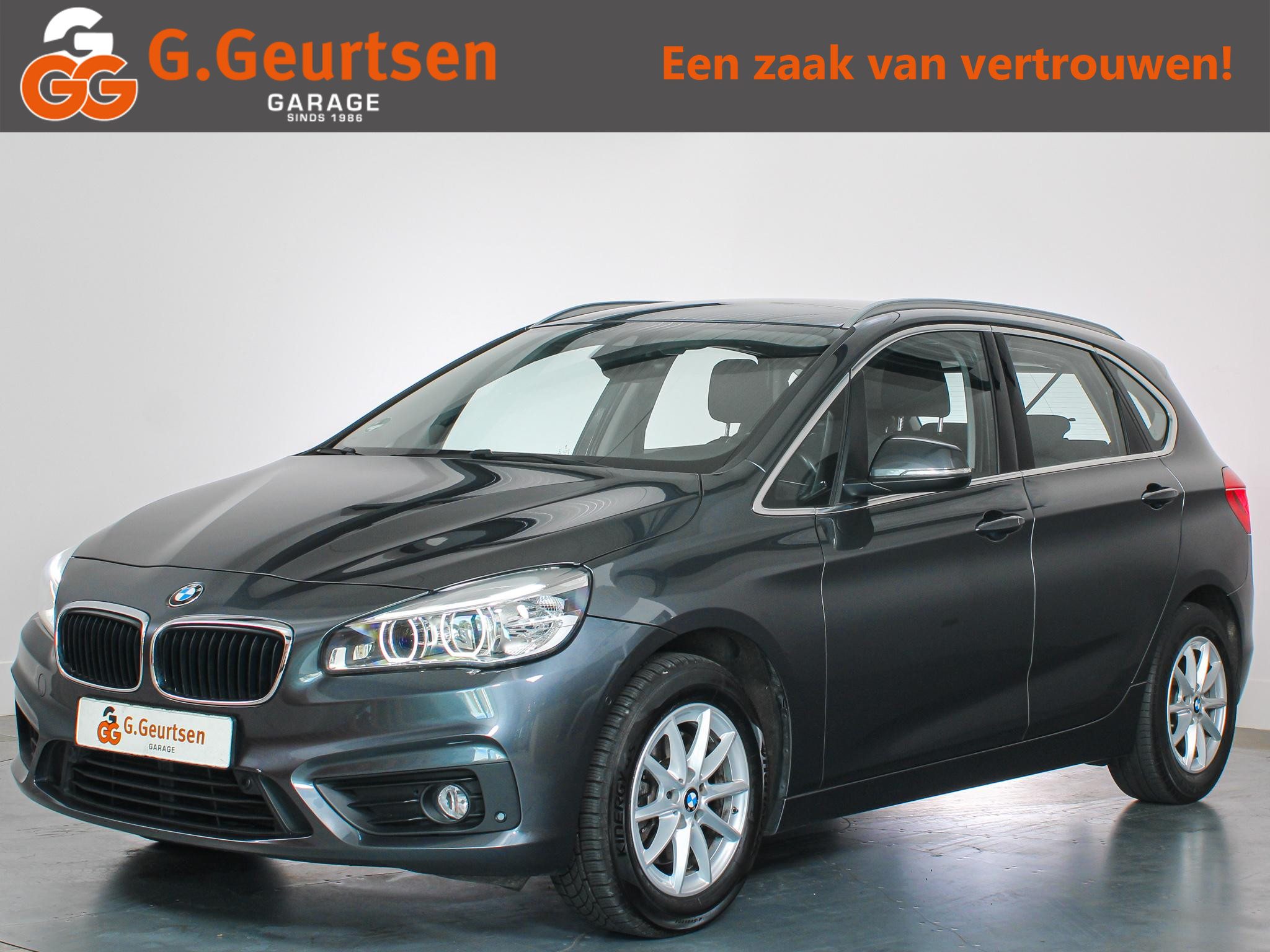 BMW 218i Active Tourer 218i Centennial High Executive 2016 - voorkant