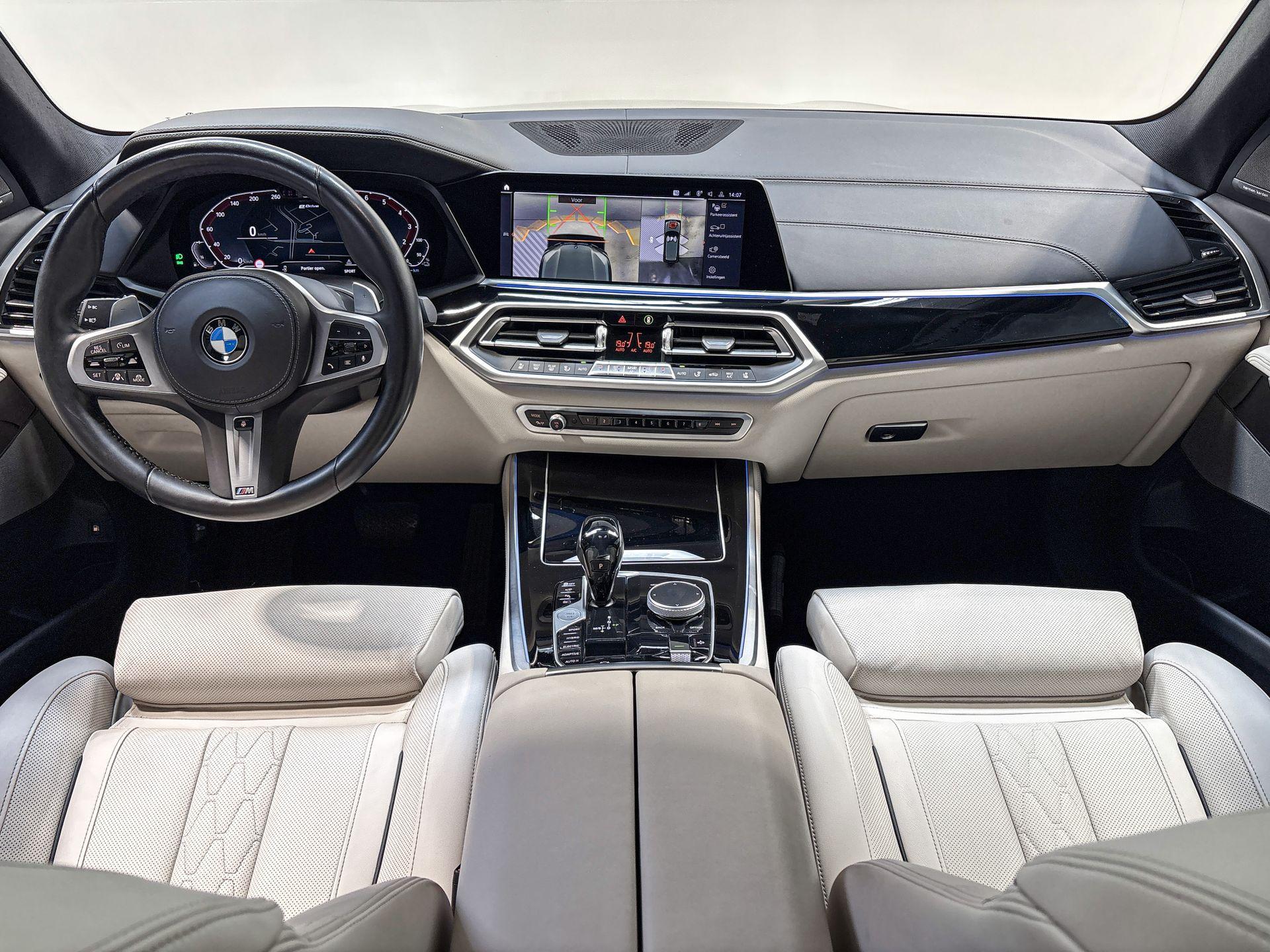Foto van BMW X5 Xdrive45e