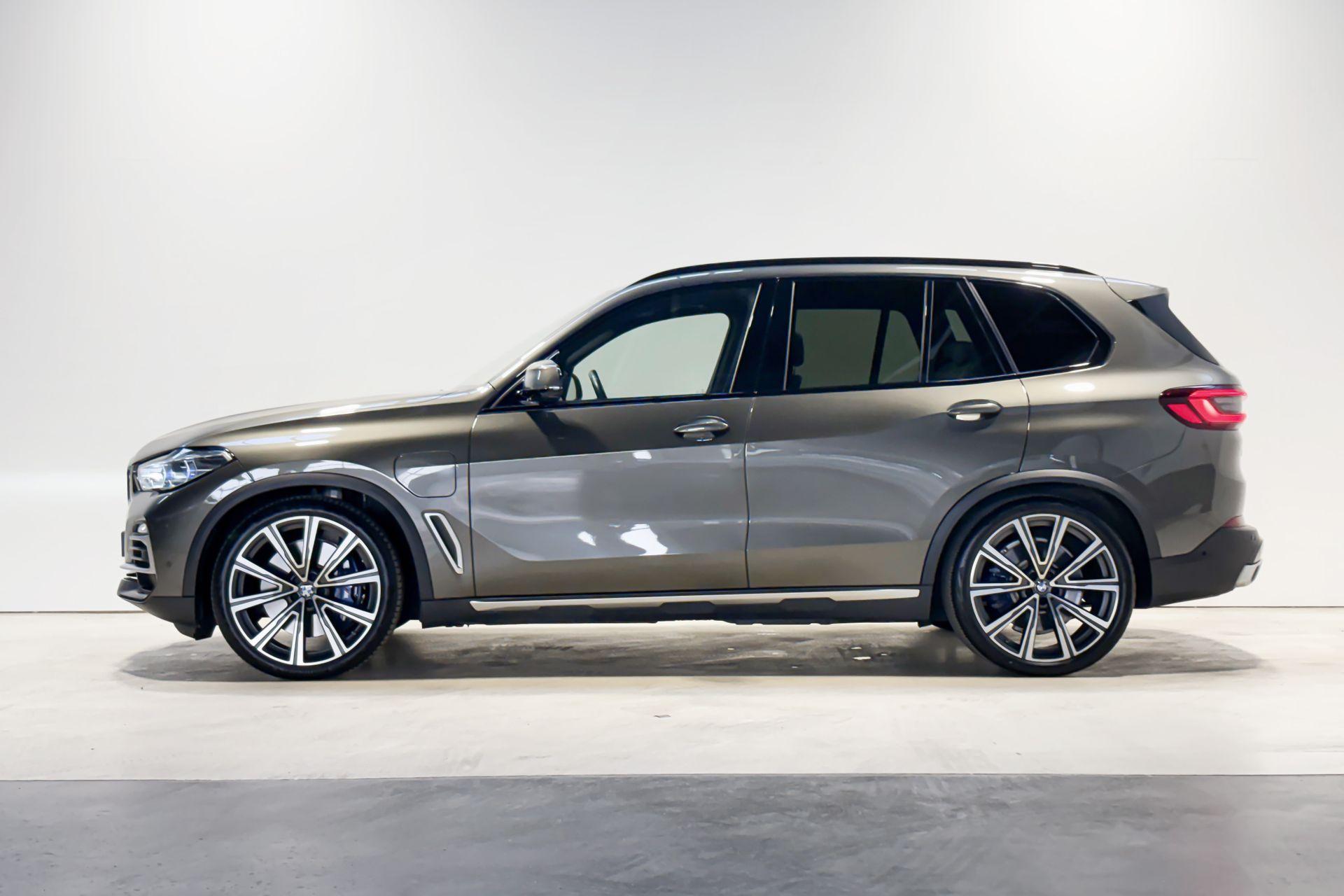 Foto van BMW X5 Xdrive45e