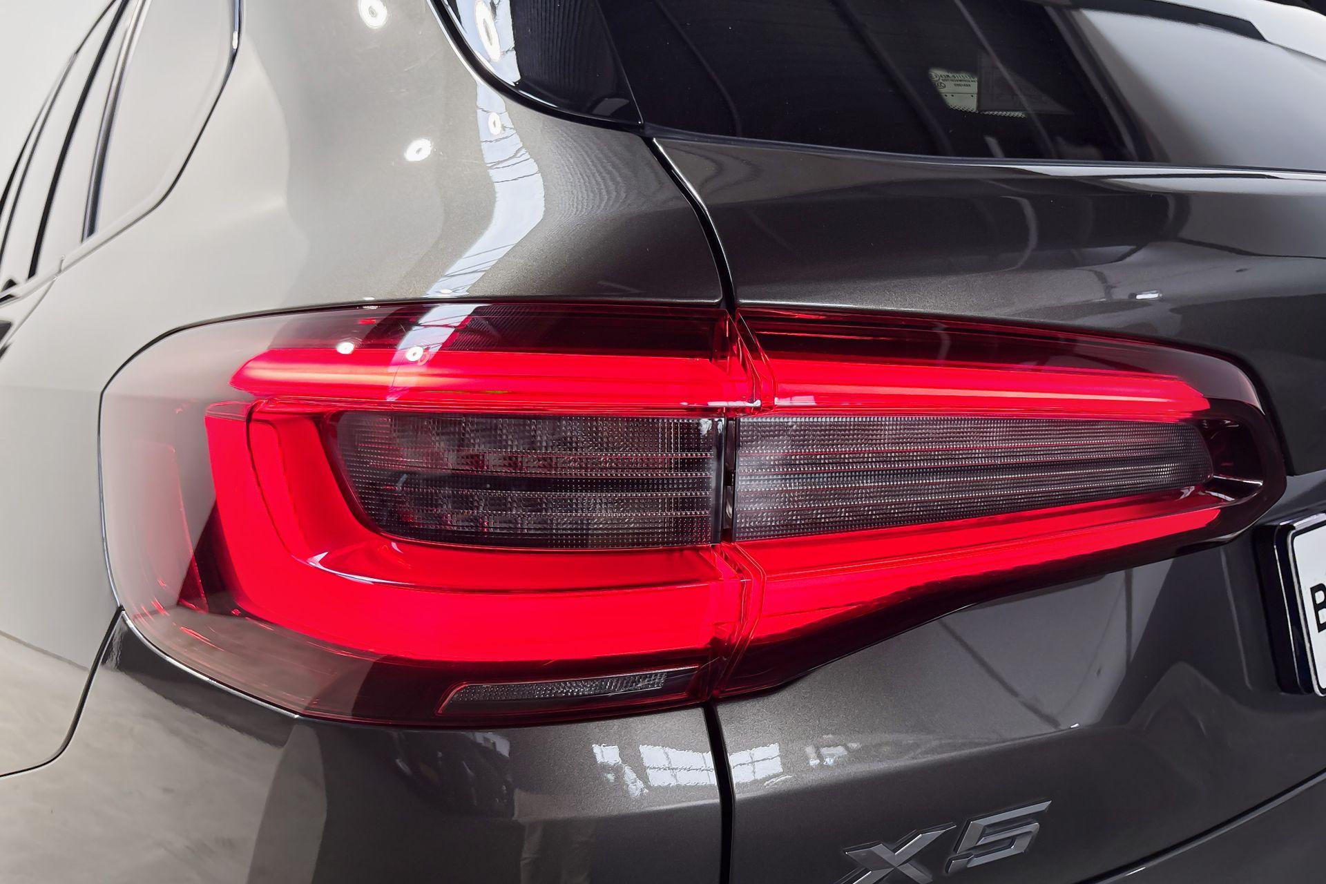 Foto van BMW X5 Xdrive45e