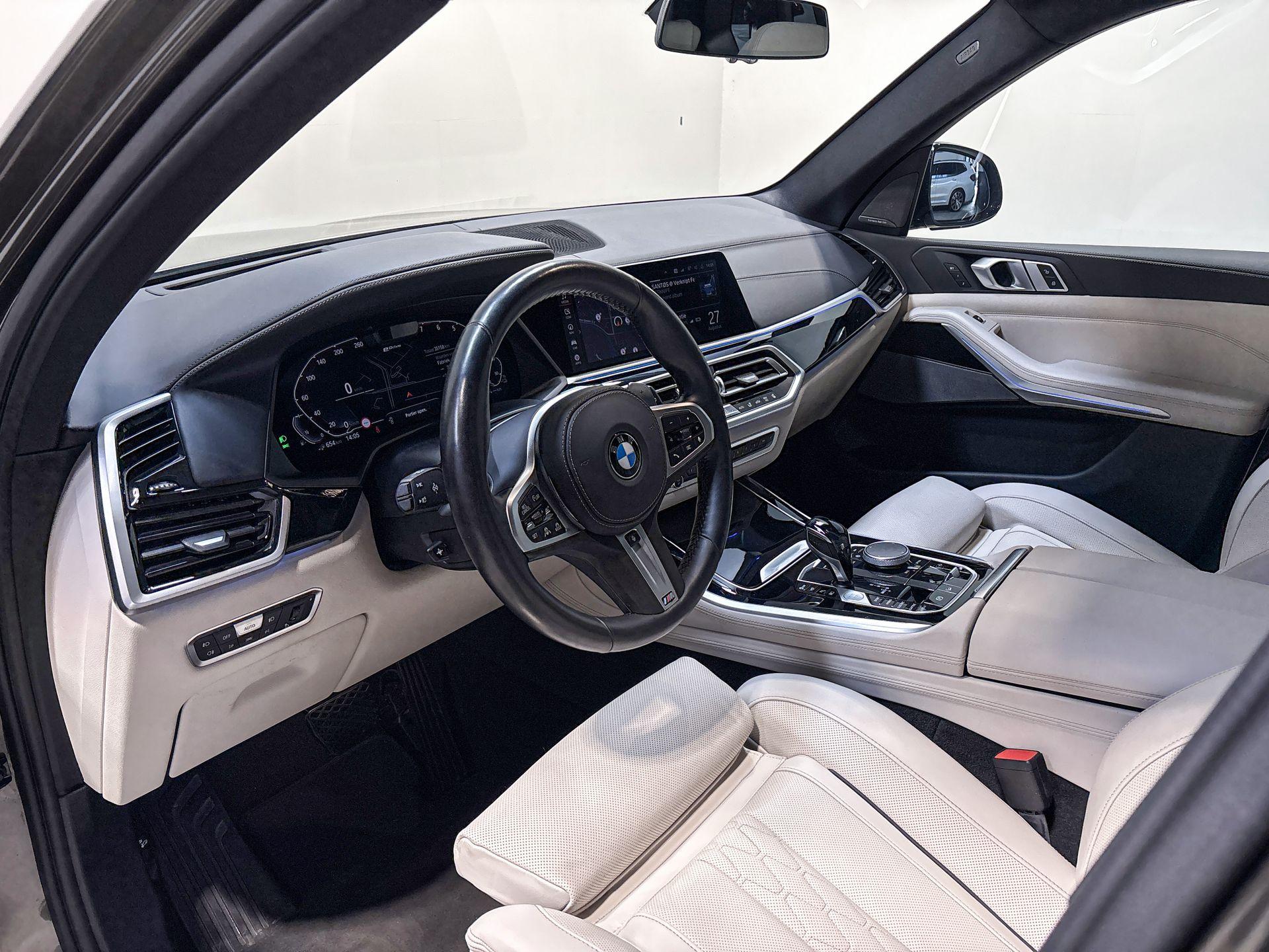 Foto van BMW X5 Xdrive45e