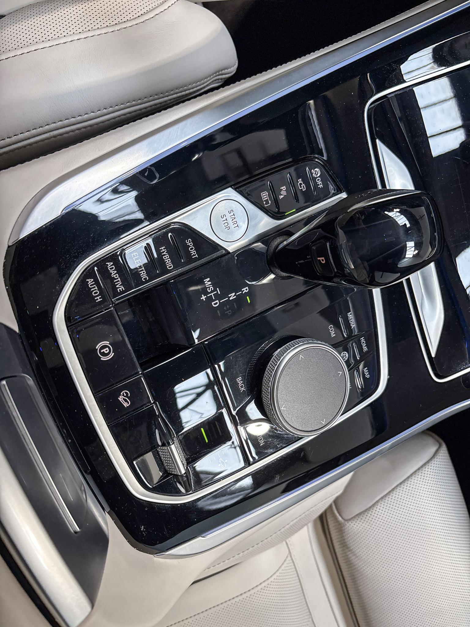 Foto van BMW X5 Xdrive45e