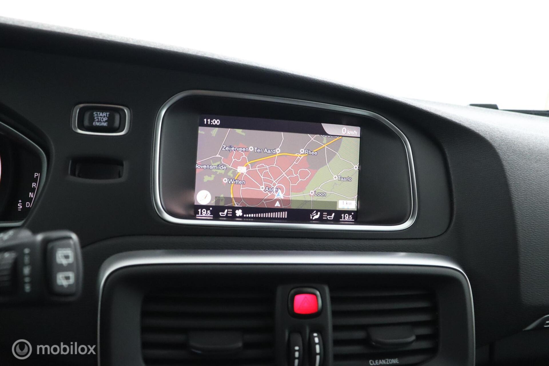 Foto van Volvo V40 Cross Country