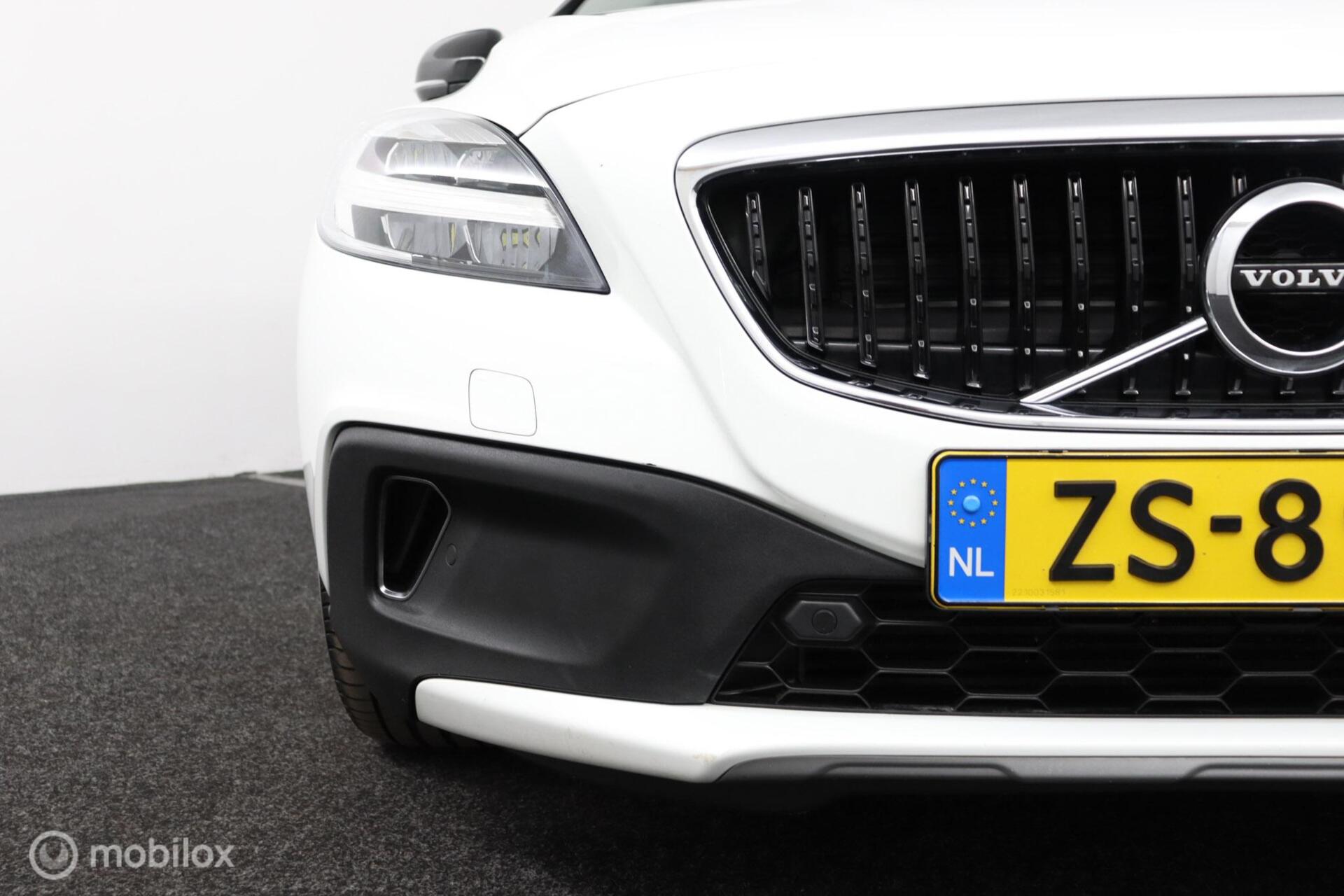 Foto van Volvo V40 Cross Country