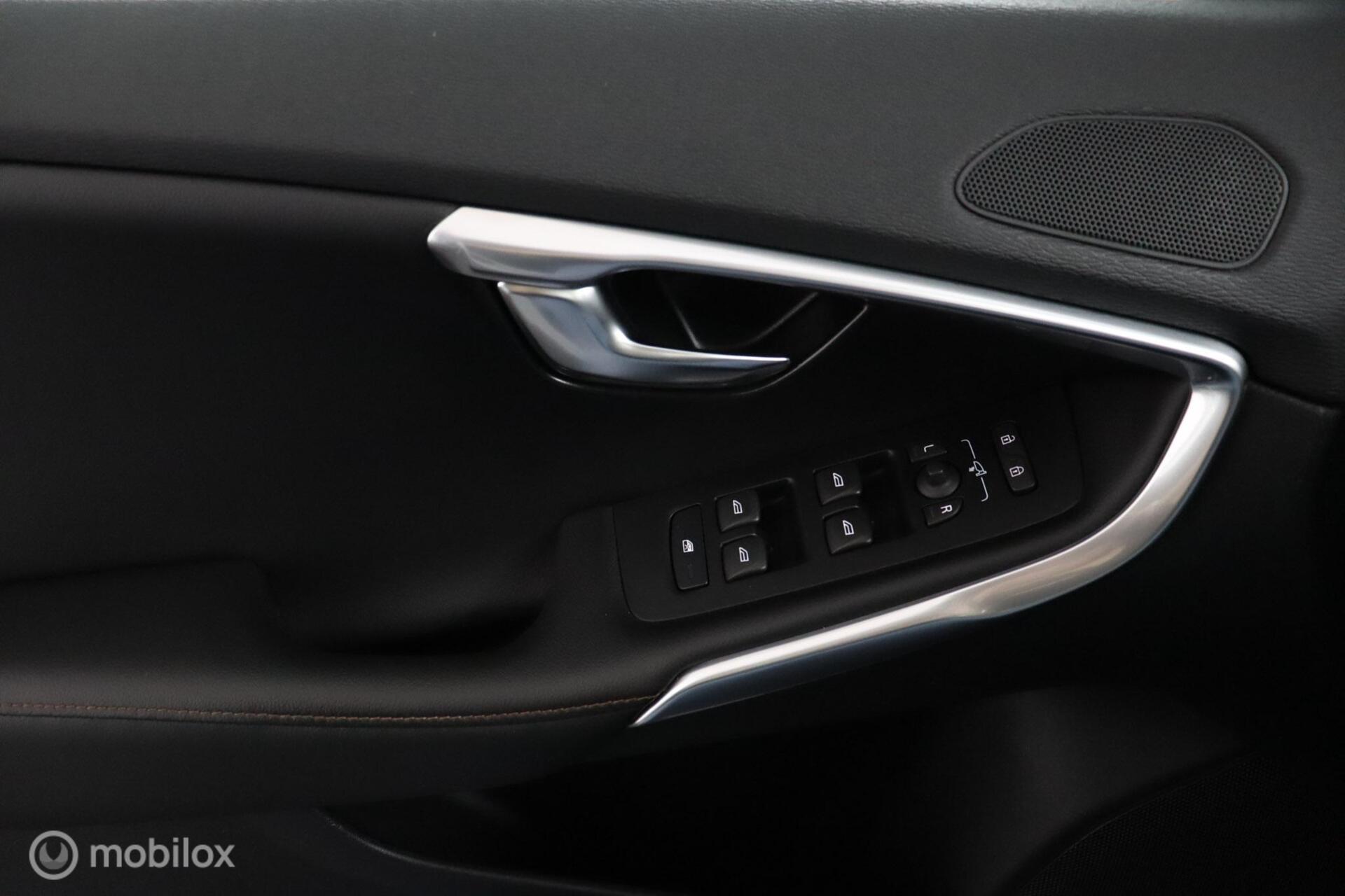 Foto van Volvo V40 Cross Country