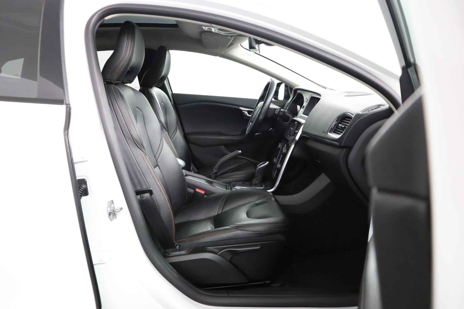 Foto van Volvo V40 Cross Country