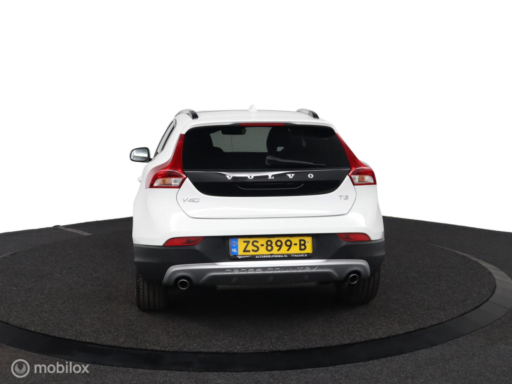 Foto van Volvo V40 Cross Country