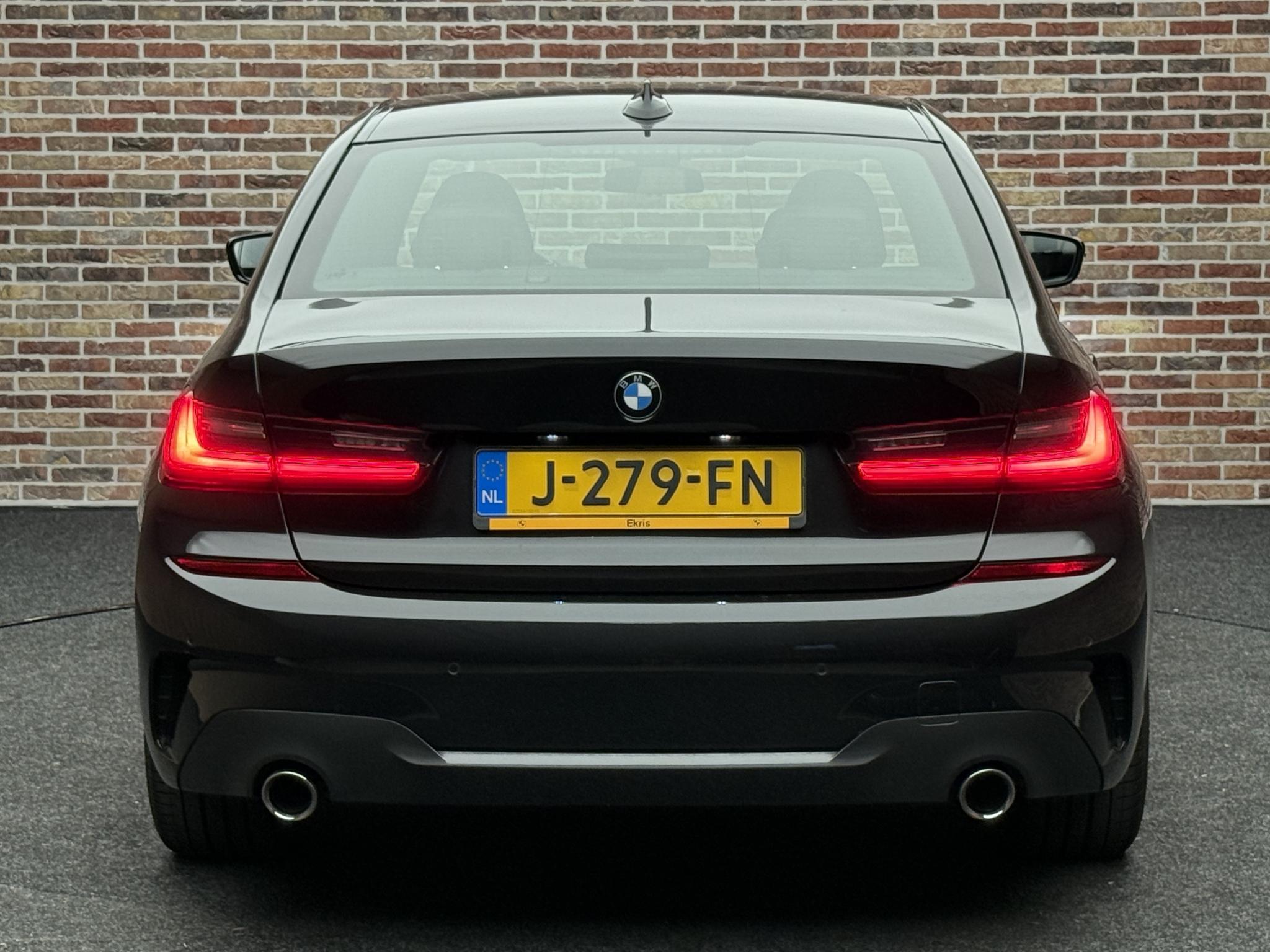 Foto van BMW 320i
