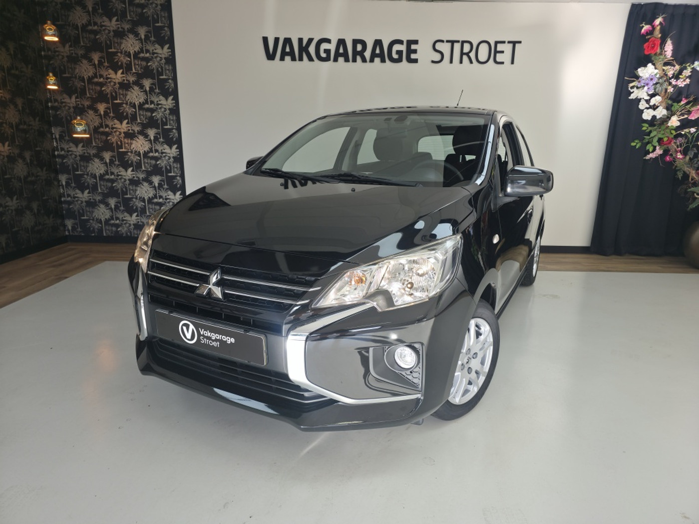 Mitsubishi Mitsubishi Space Star 1.0 Cool+ | voll.deal.oh | LMV | beurt | 2 nw All-seasons | bkje 2020 - voorkant