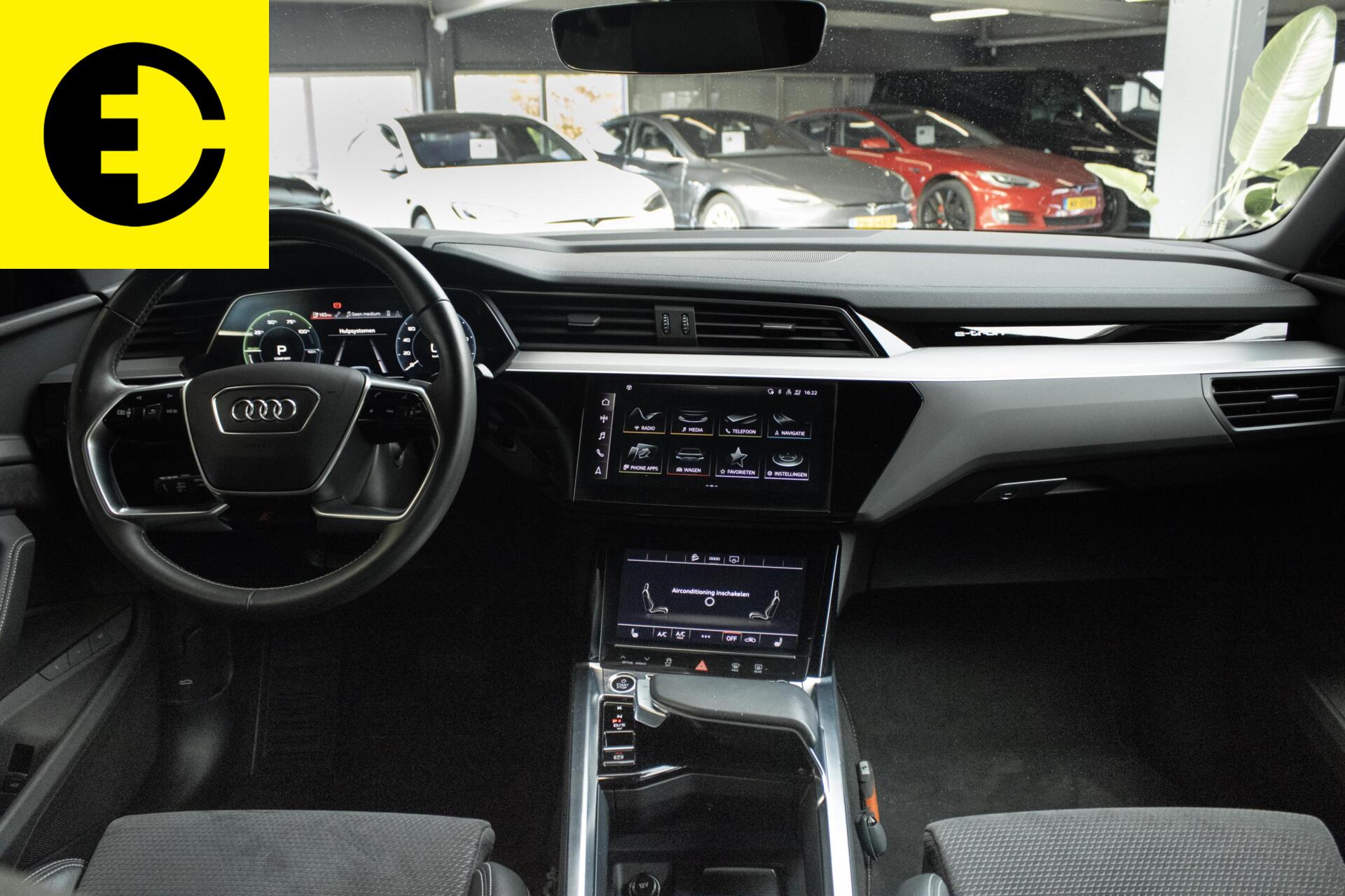 Foto van Audi E-tron Sportback 55