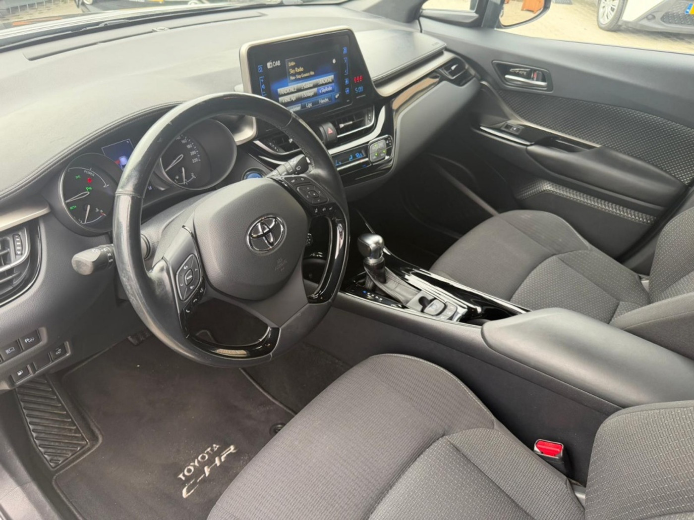 Foto van Toyota Toyota C-hr