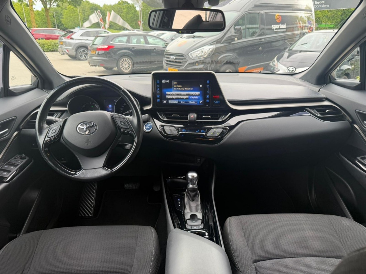 Foto van Toyota Toyota C-hr