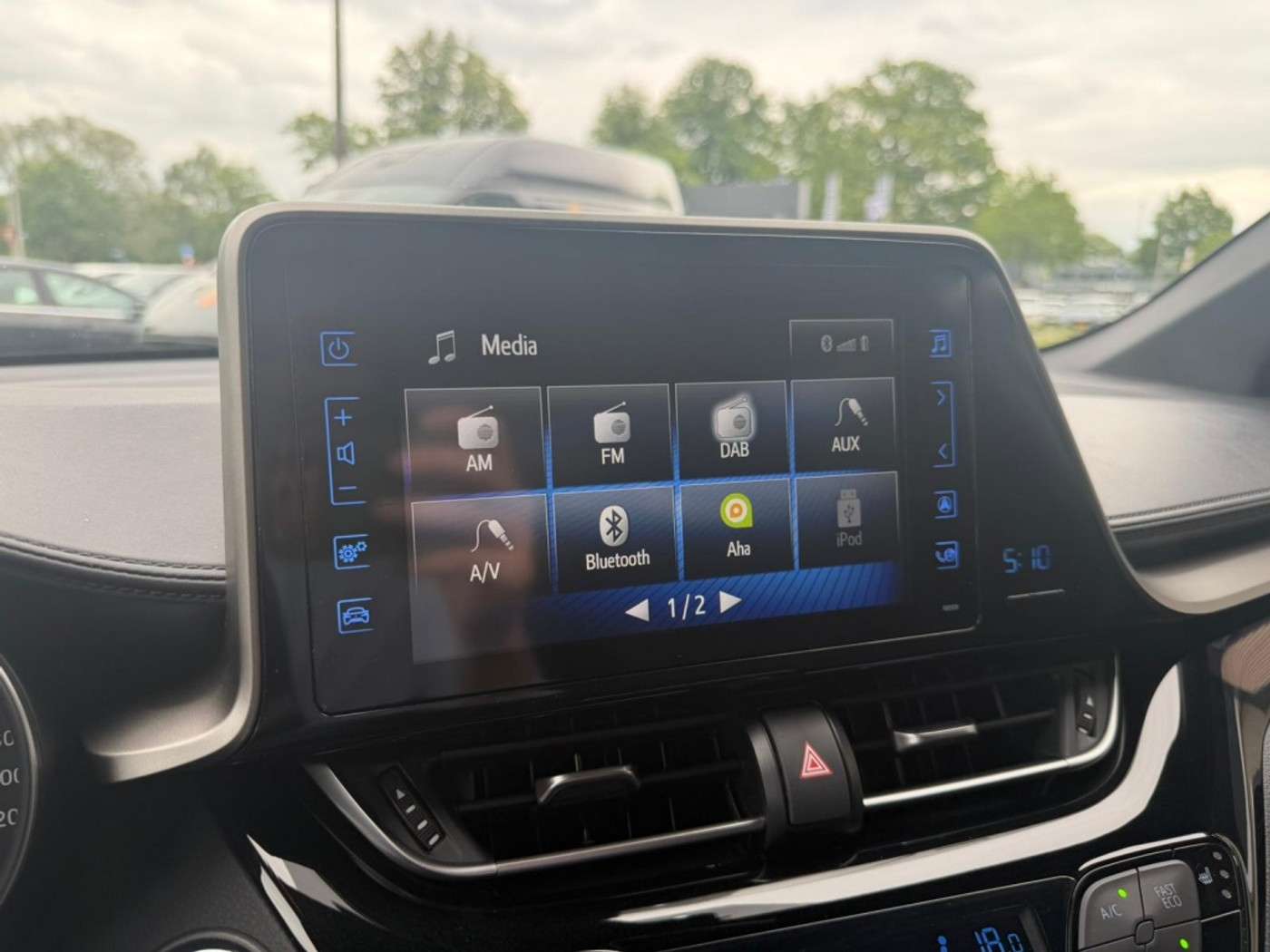 Foto van Toyota Toyota C-hr