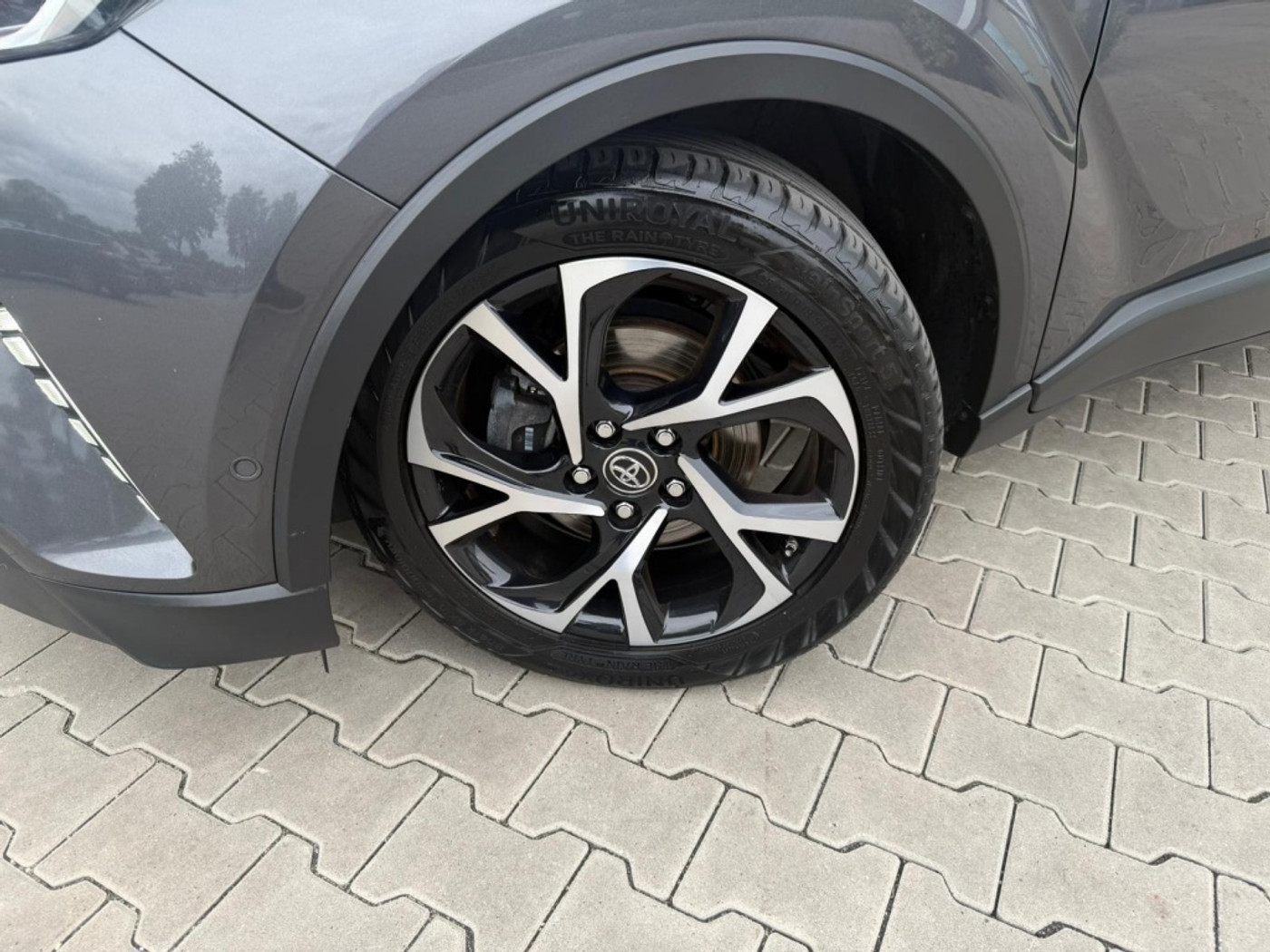 Foto van Toyota Toyota C-hr