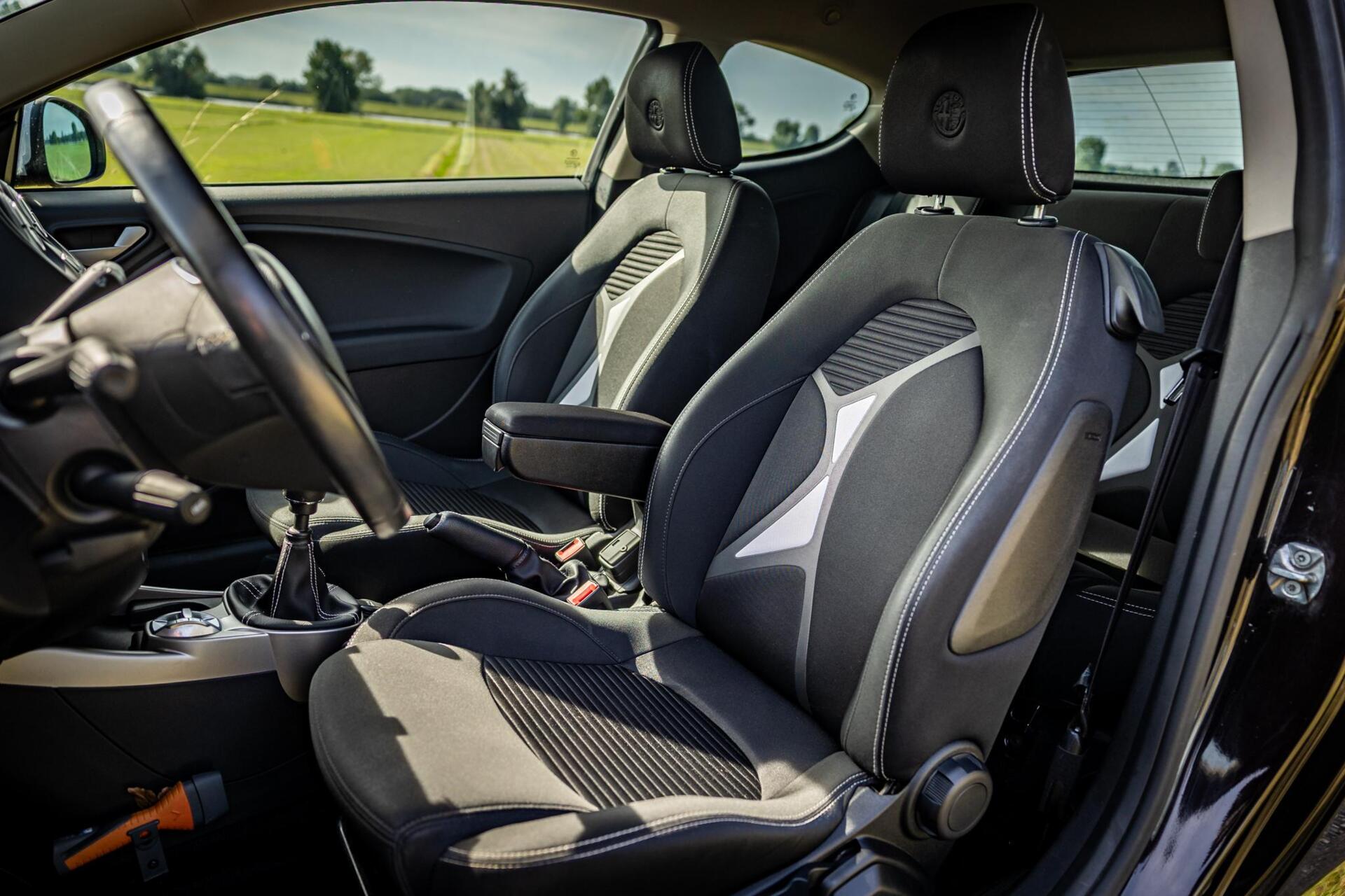 Foto van Alfa Romeo Alfa Mito