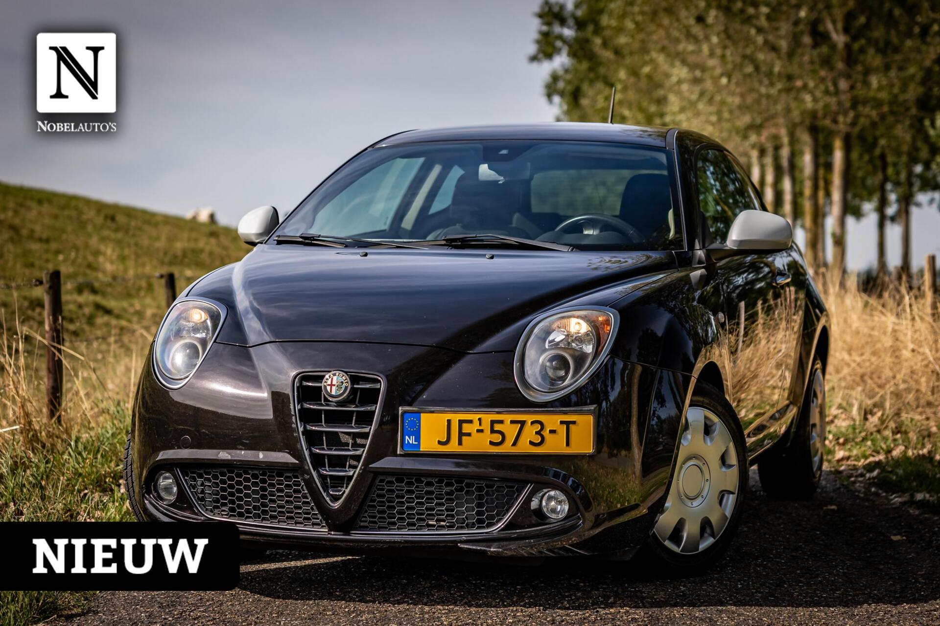 Alfa Romeo Alfa Mito 0.9 TwinAir Exclusive |Nap |Apk 8-27 2016 - voorkant
