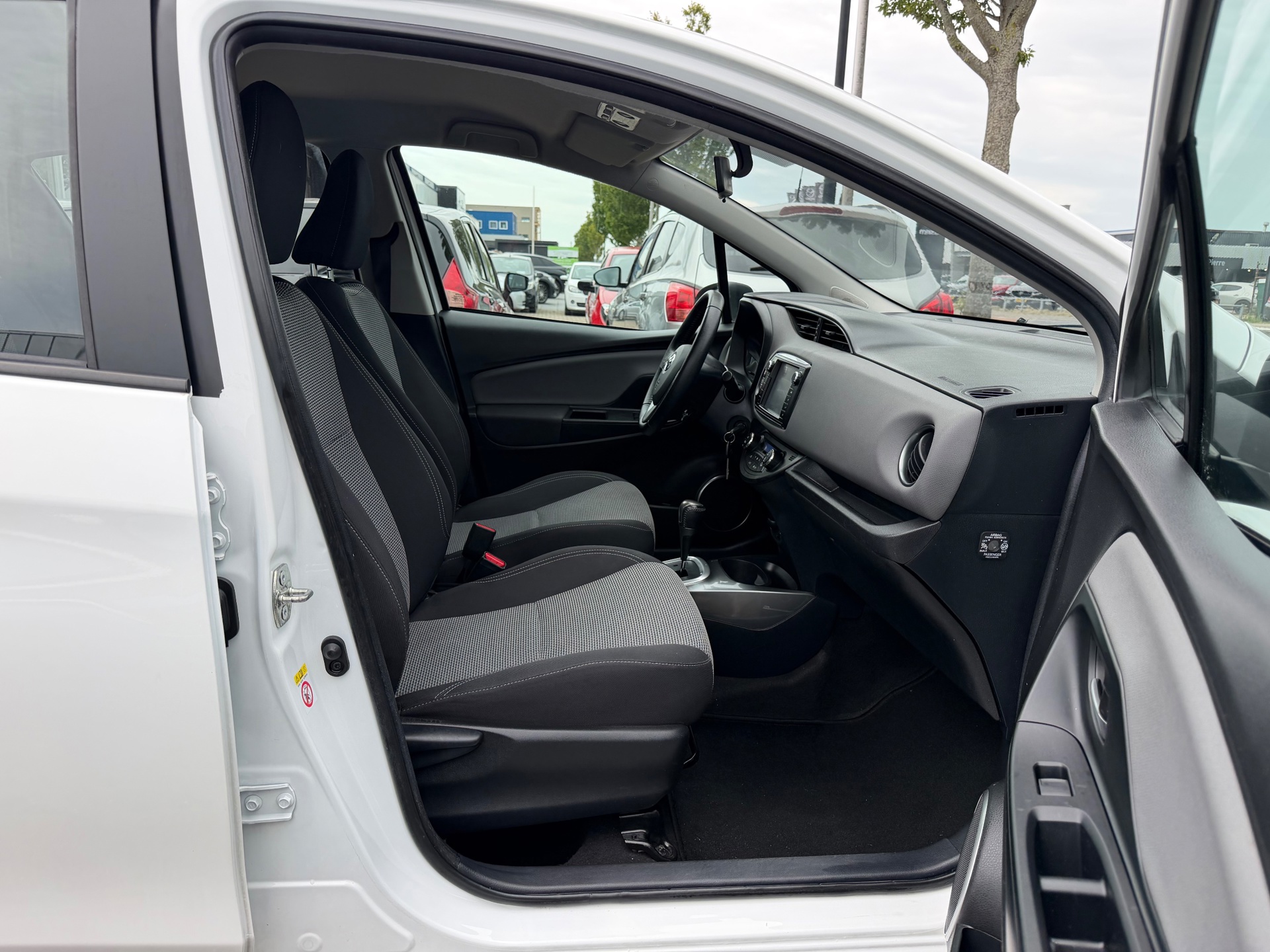 Foto van Toyota Toyota Yaris Hybrid