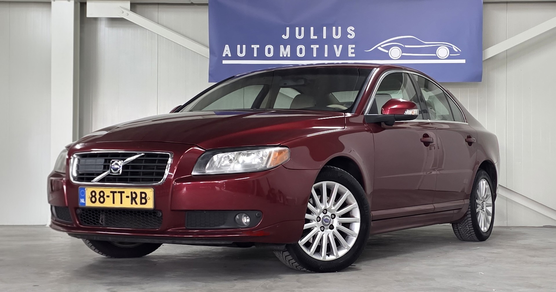 Volvo S80 3.2 Momentum Adapt. Cruise StoelVentilatie BLIS Trekhaak Volledig Dealer Onderhouden Netjes! 2007 - voorkant