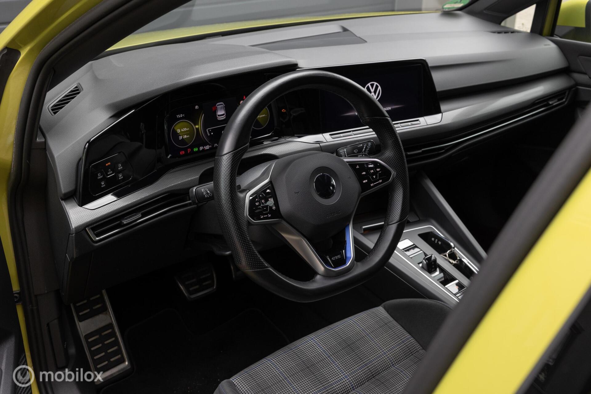 Foto van Volkswagen Golf GTE