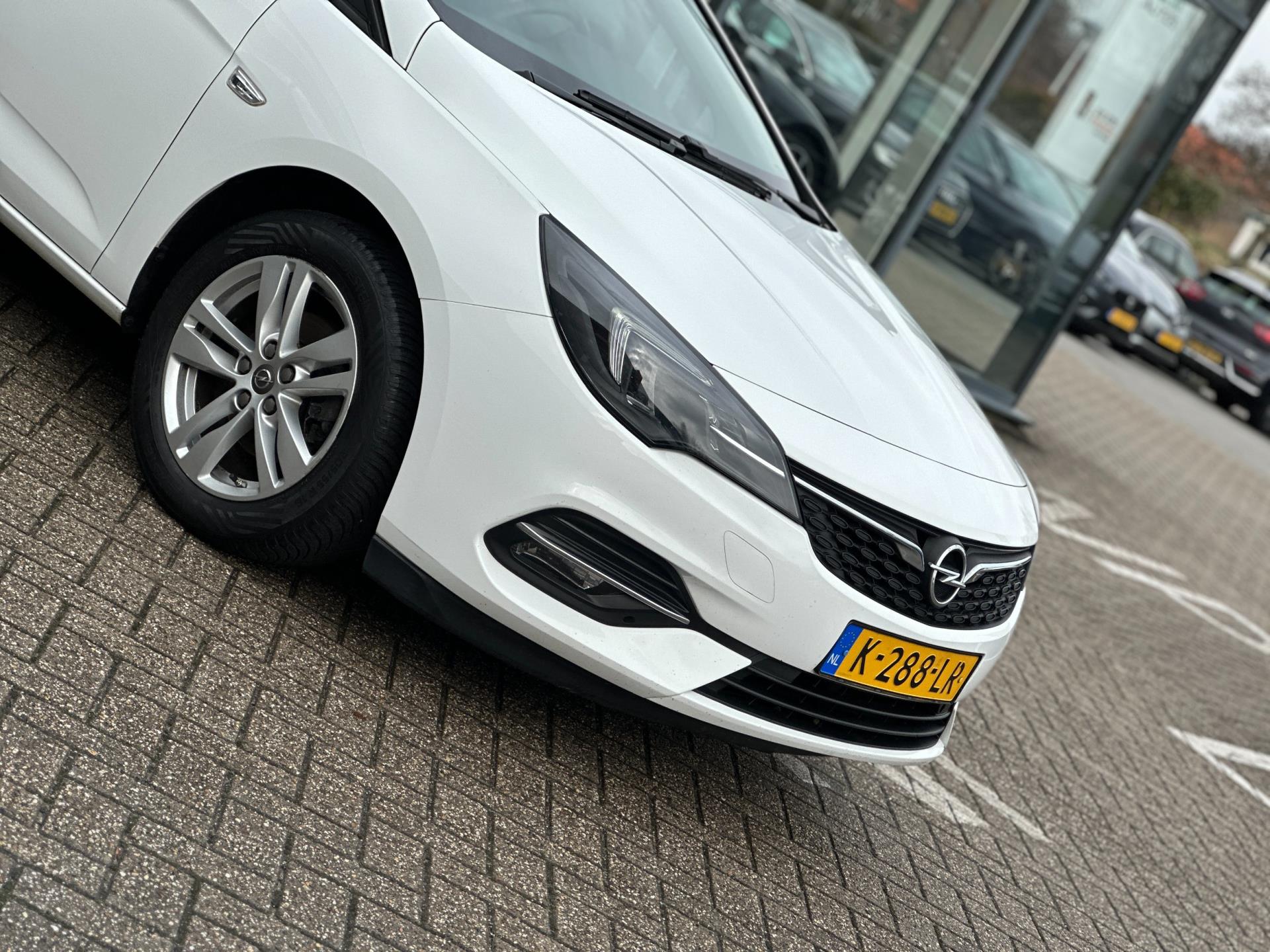 Foto van Opel Astra Sports Tourer