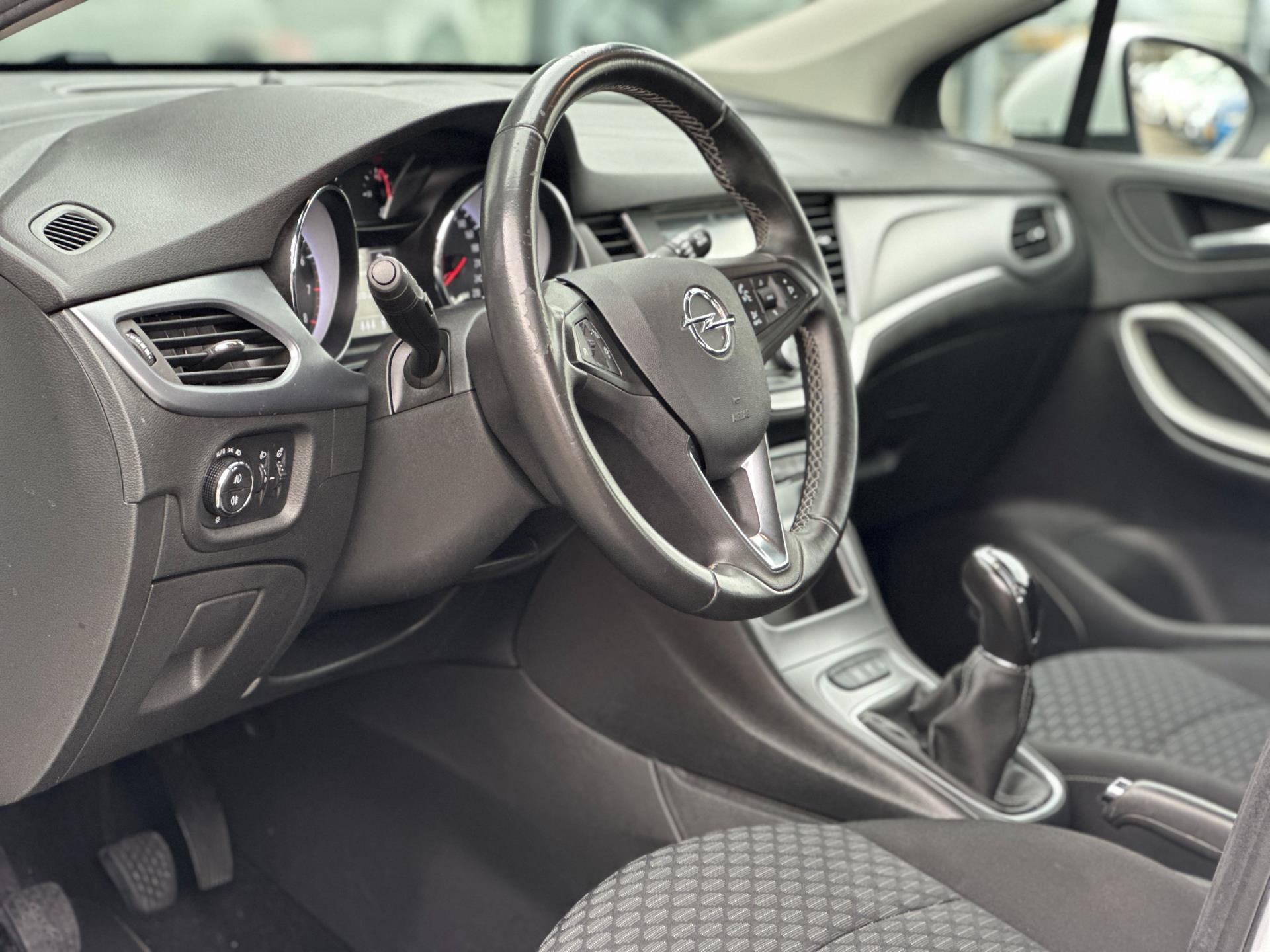Foto van Opel Astra Sports Tourer