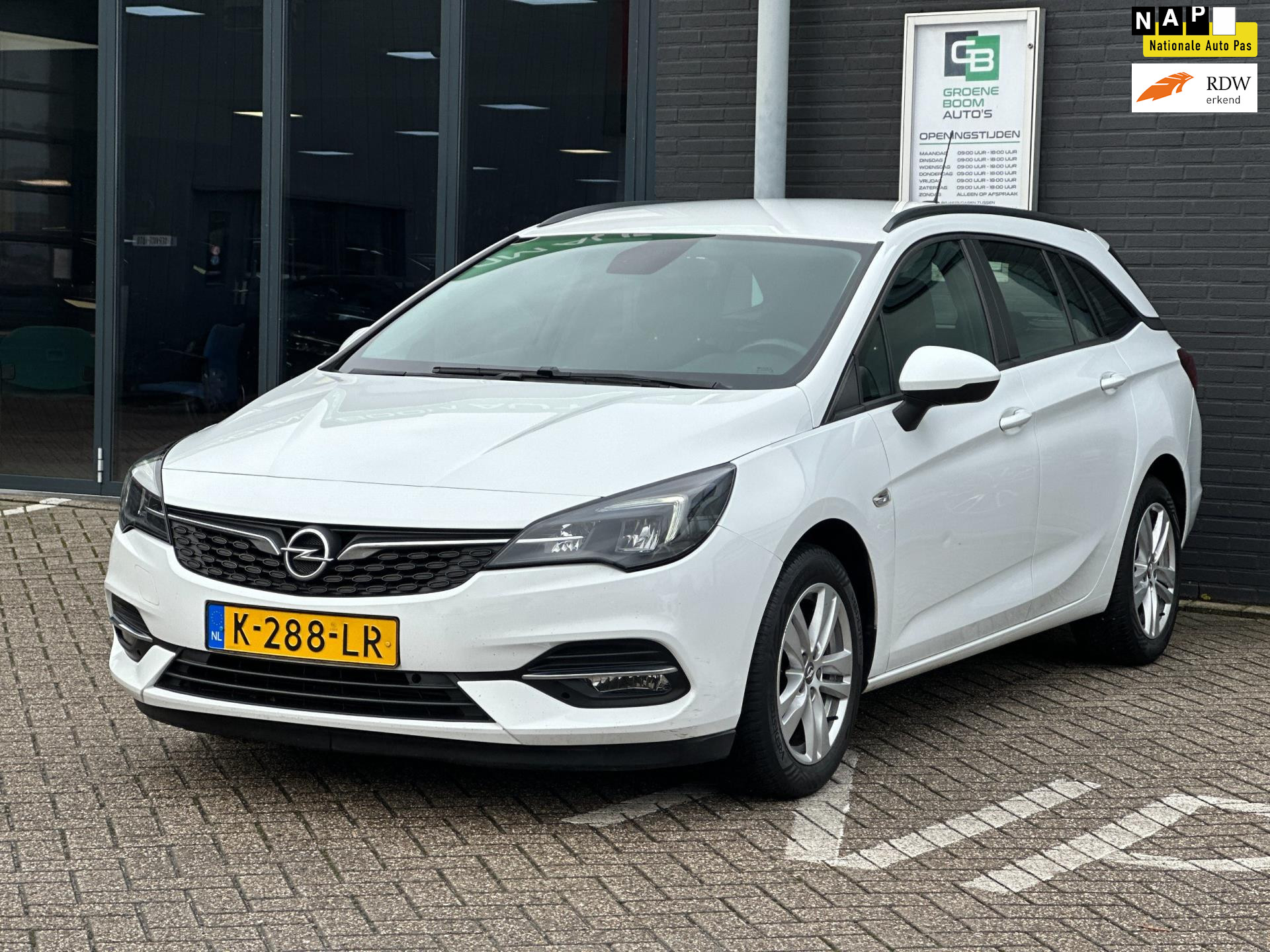 Opel Astra Sports Tourer 1.2 Business Edition/1STE EIG/NAVI/PDC/NL-AUTO NAP!! 2021 - voorkant