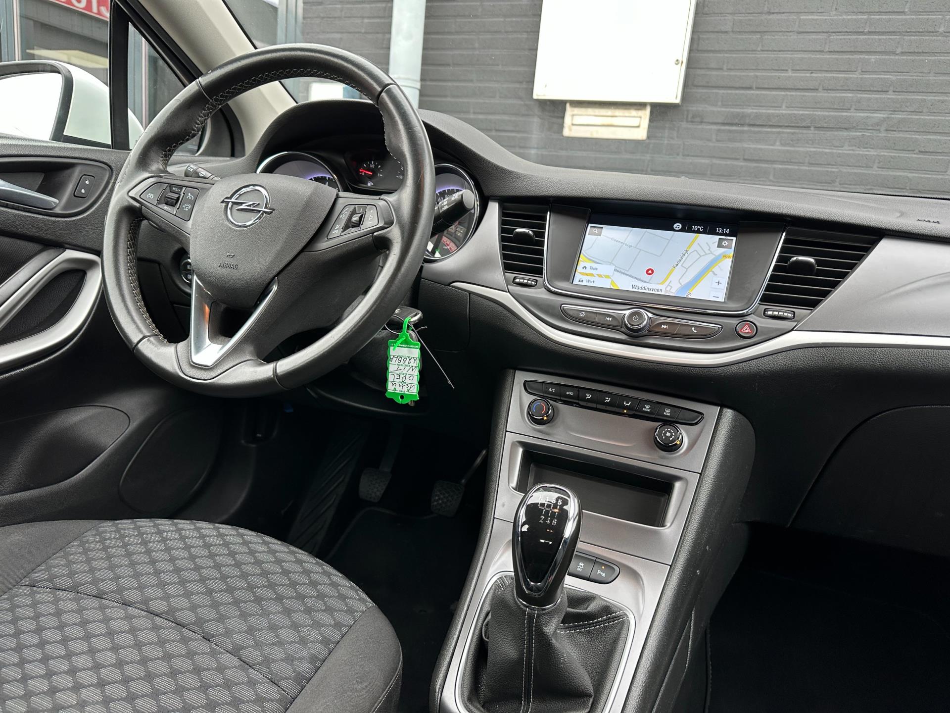 Foto van Opel Astra Sports Tourer