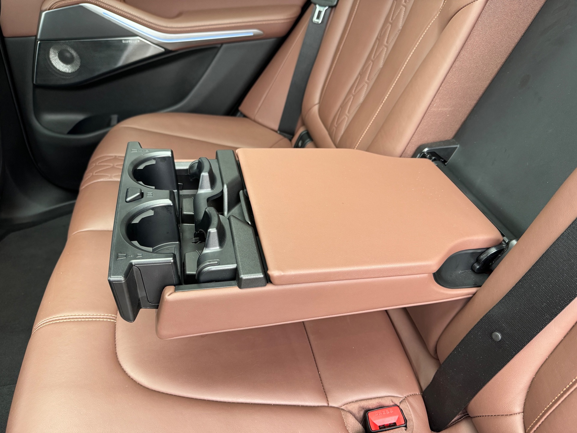 Foto van BMW X5 Xdrive45e