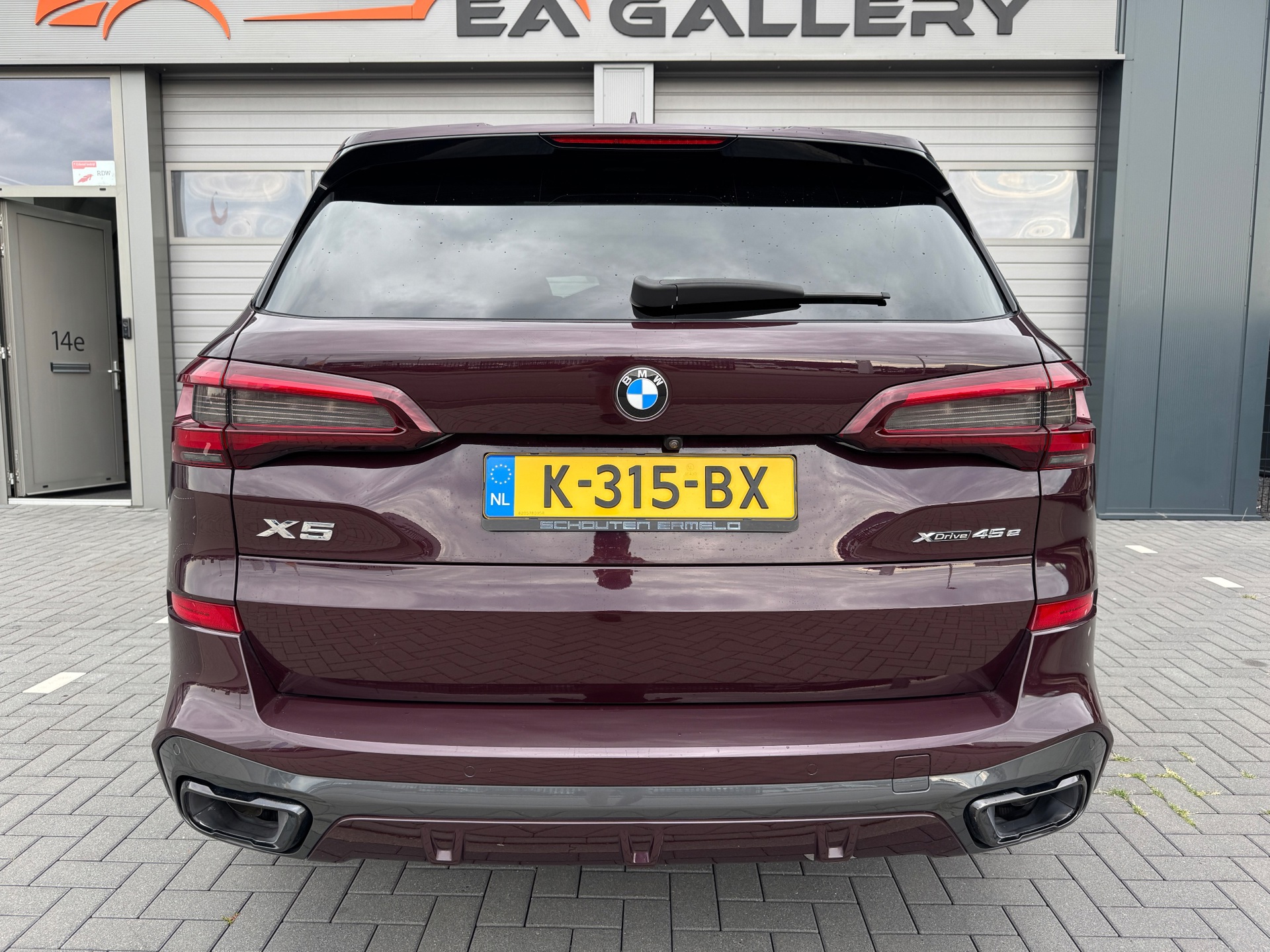 Foto van BMW X5 Xdrive45e