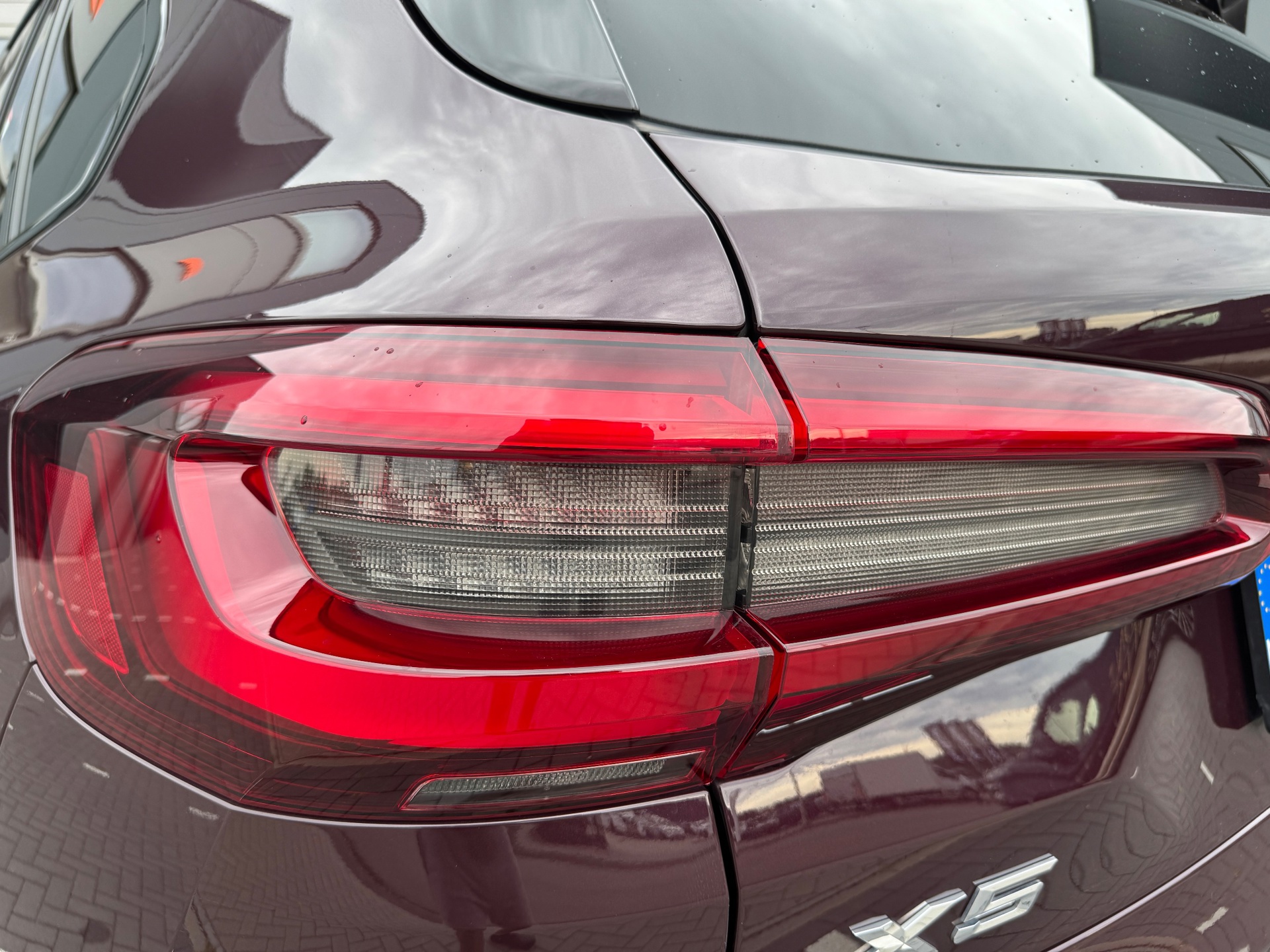 Foto van BMW X5 Xdrive45e