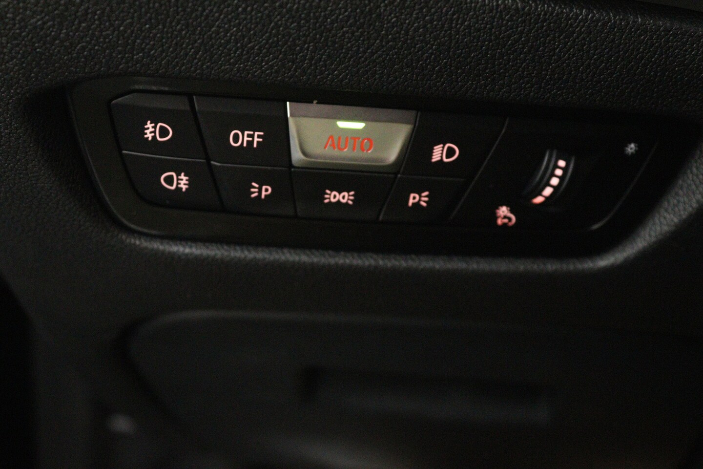 Foto van BMW 318i