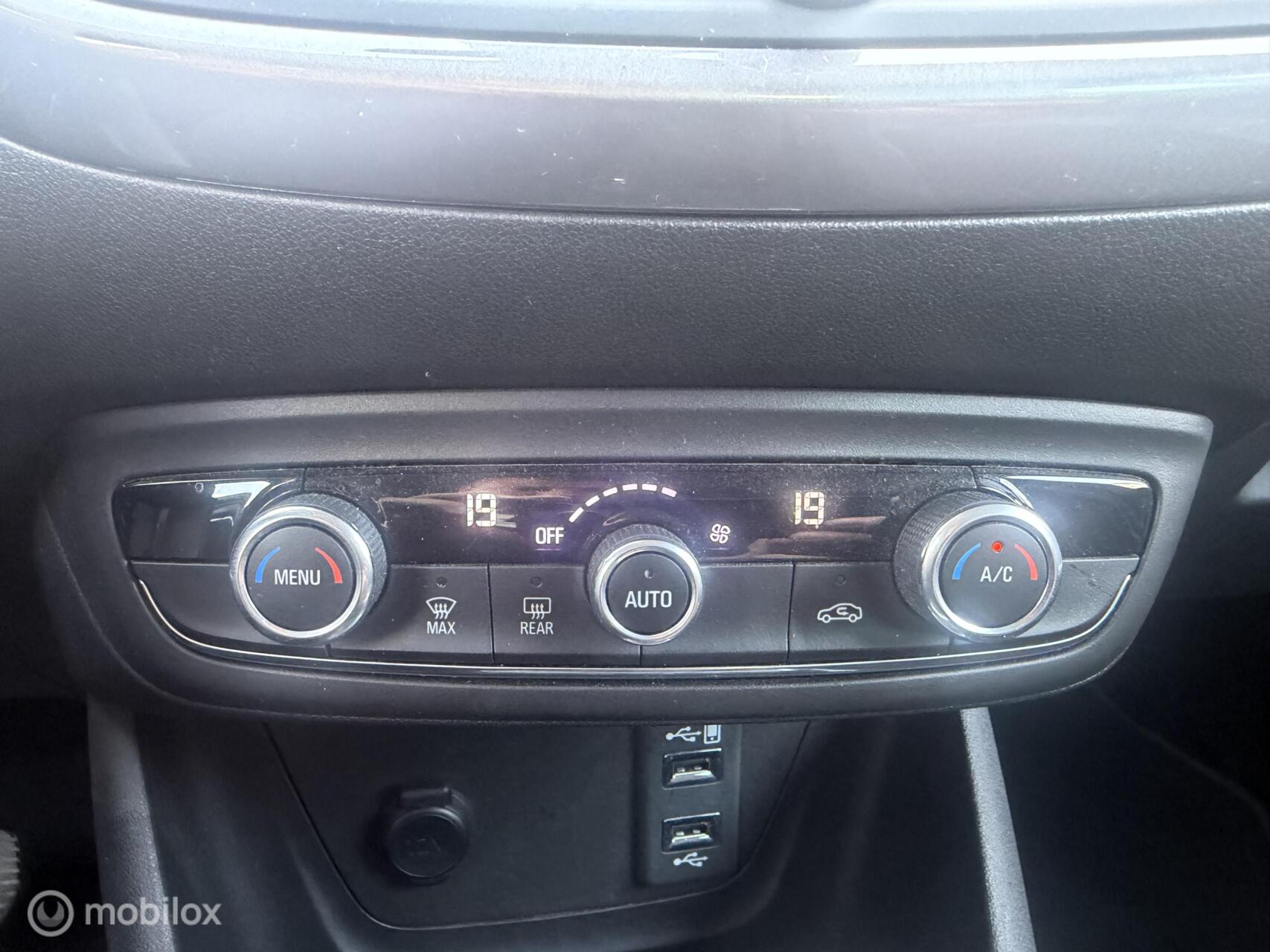 Foto van Opel Crossland X