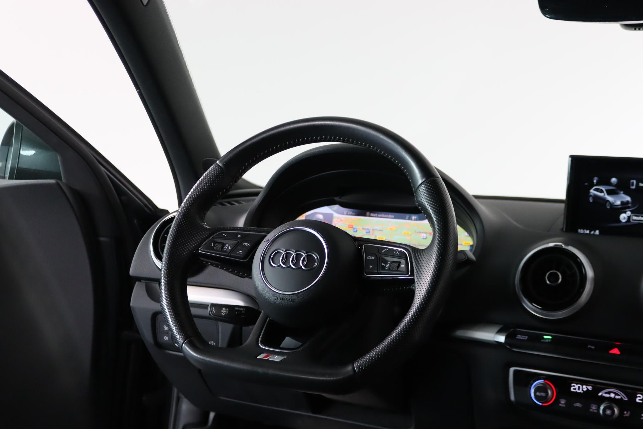 Foto van Audi A3 Sportback E-tron