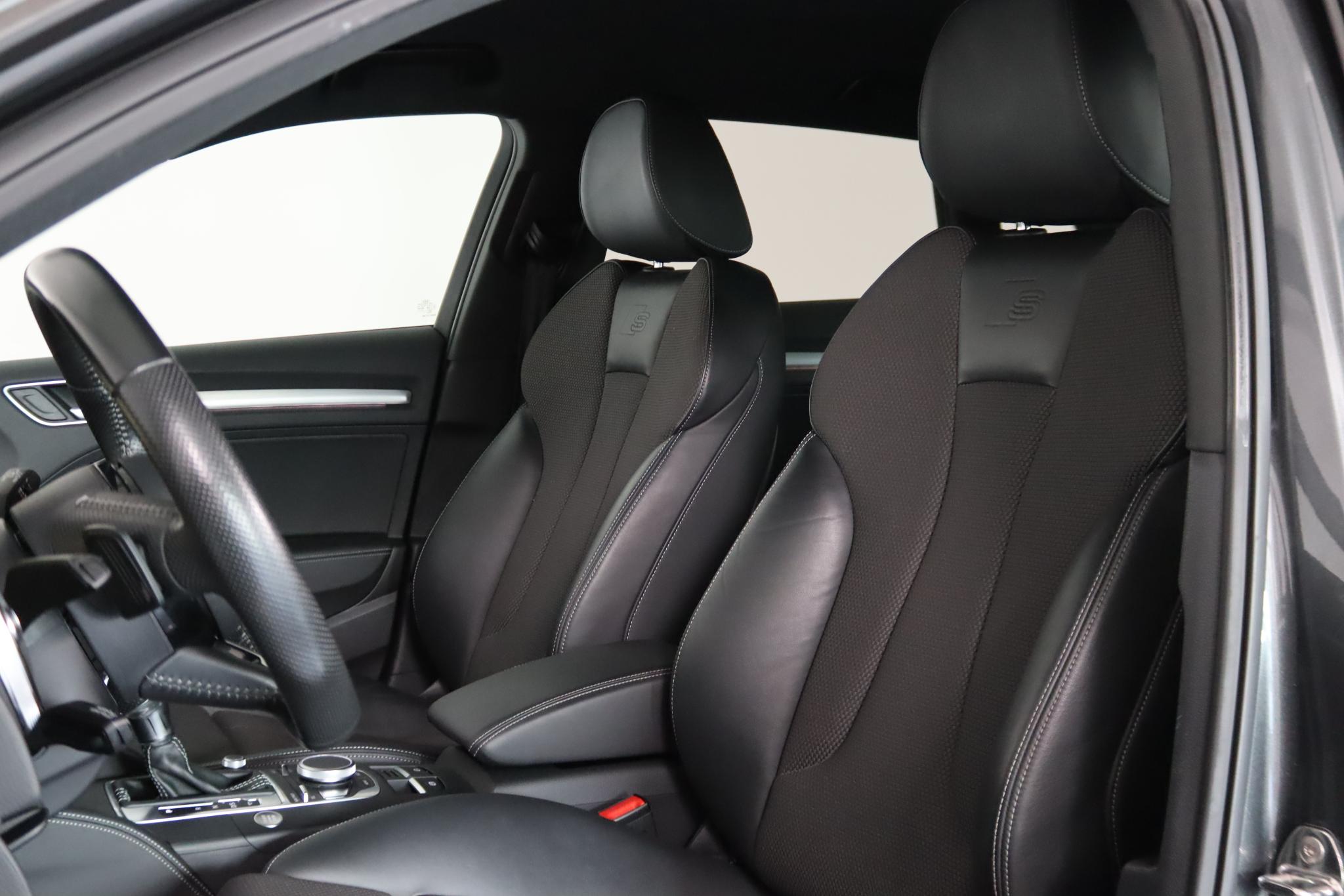 Foto van Audi A3 Sportback E-tron