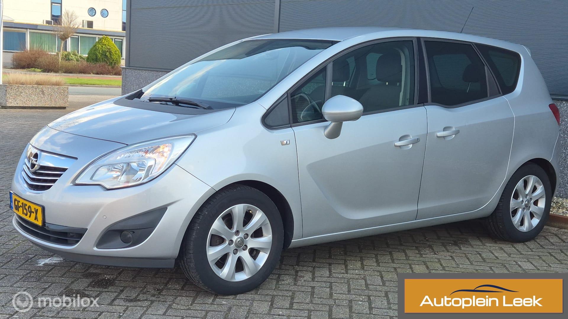 Opel Meriva 1.4 Turbo Cosmo NAVI TREKHAAK CRUISE CONTROL 2013 - voorkant