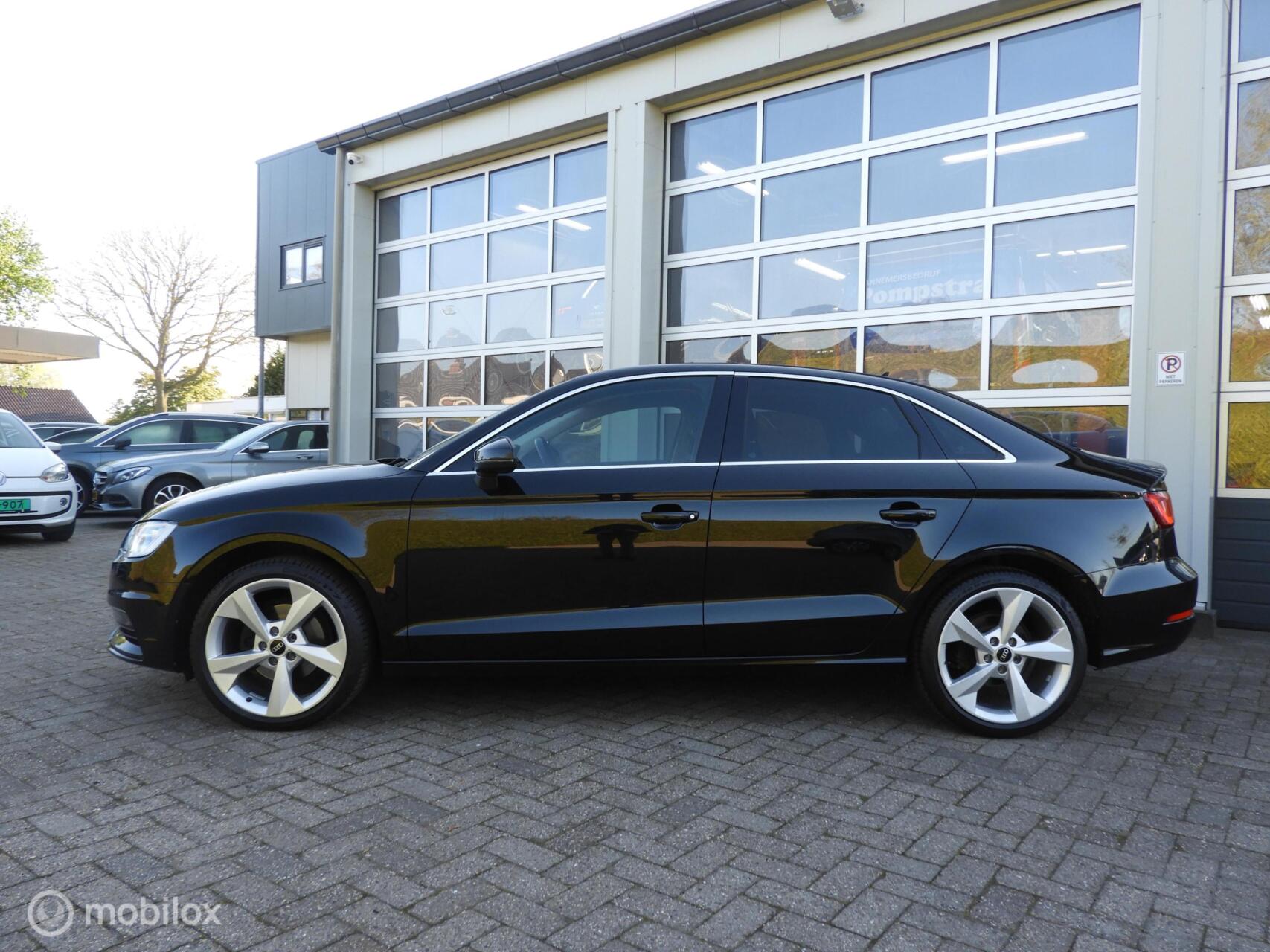 Foto van Audi A3 Limousine