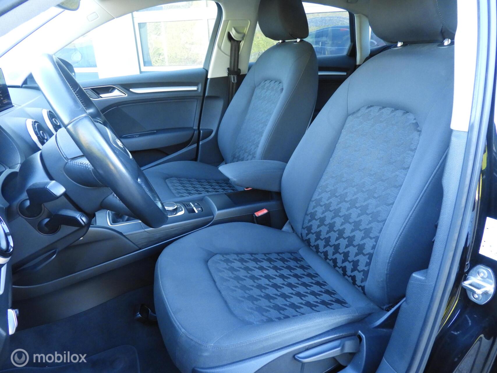 Foto van Audi A3 Limousine
