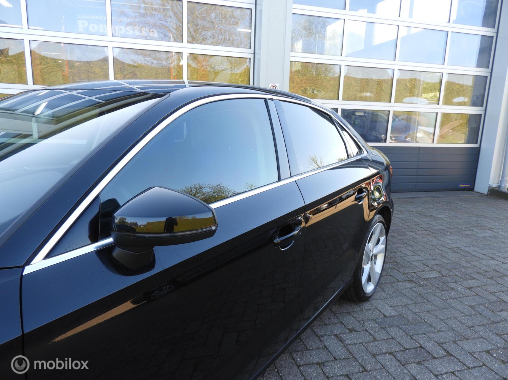 Foto van Audi A3 Limousine