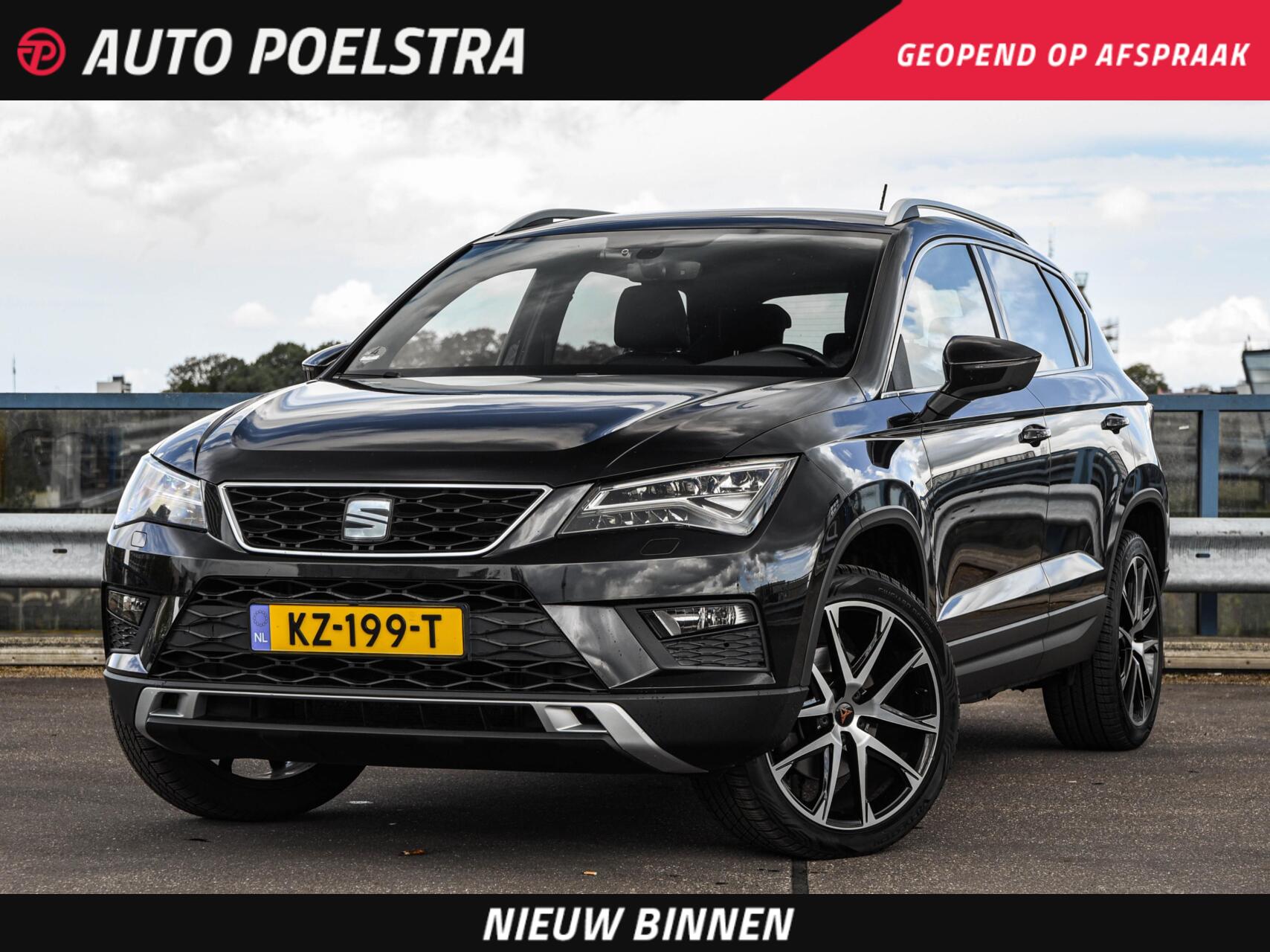 Seat Ateca 1.4 EcoTSI Xcellence 150 PK LED Camera Trekhaak Stoelverwarming Sfeerverlichting Navigatie Apple Carplay/Android Auto 19" 2017 - voorkant