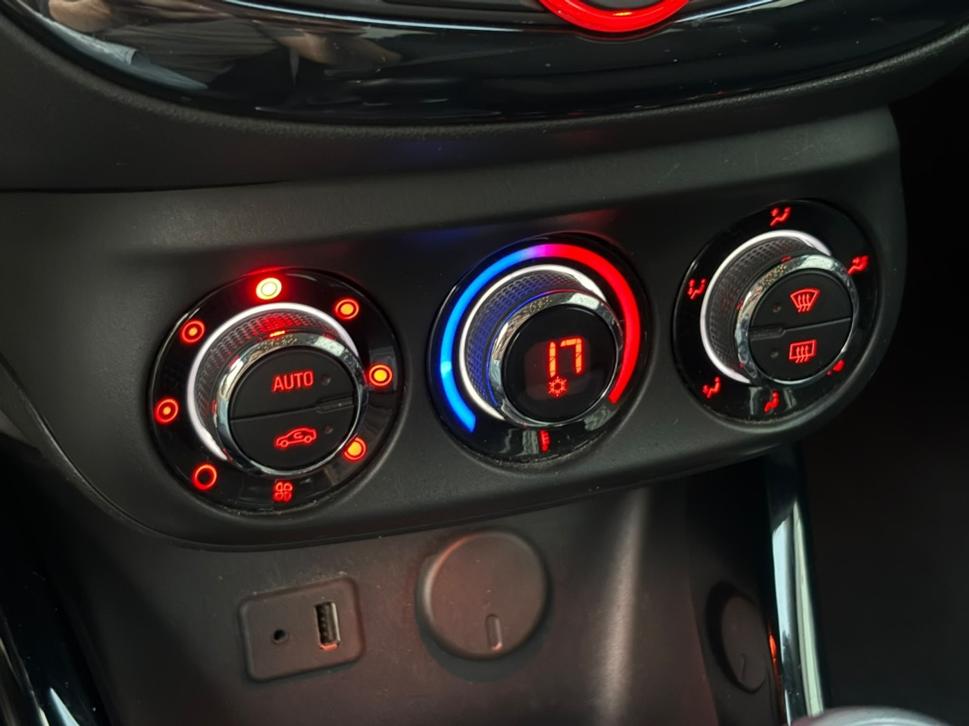 Foto van Opel Adam