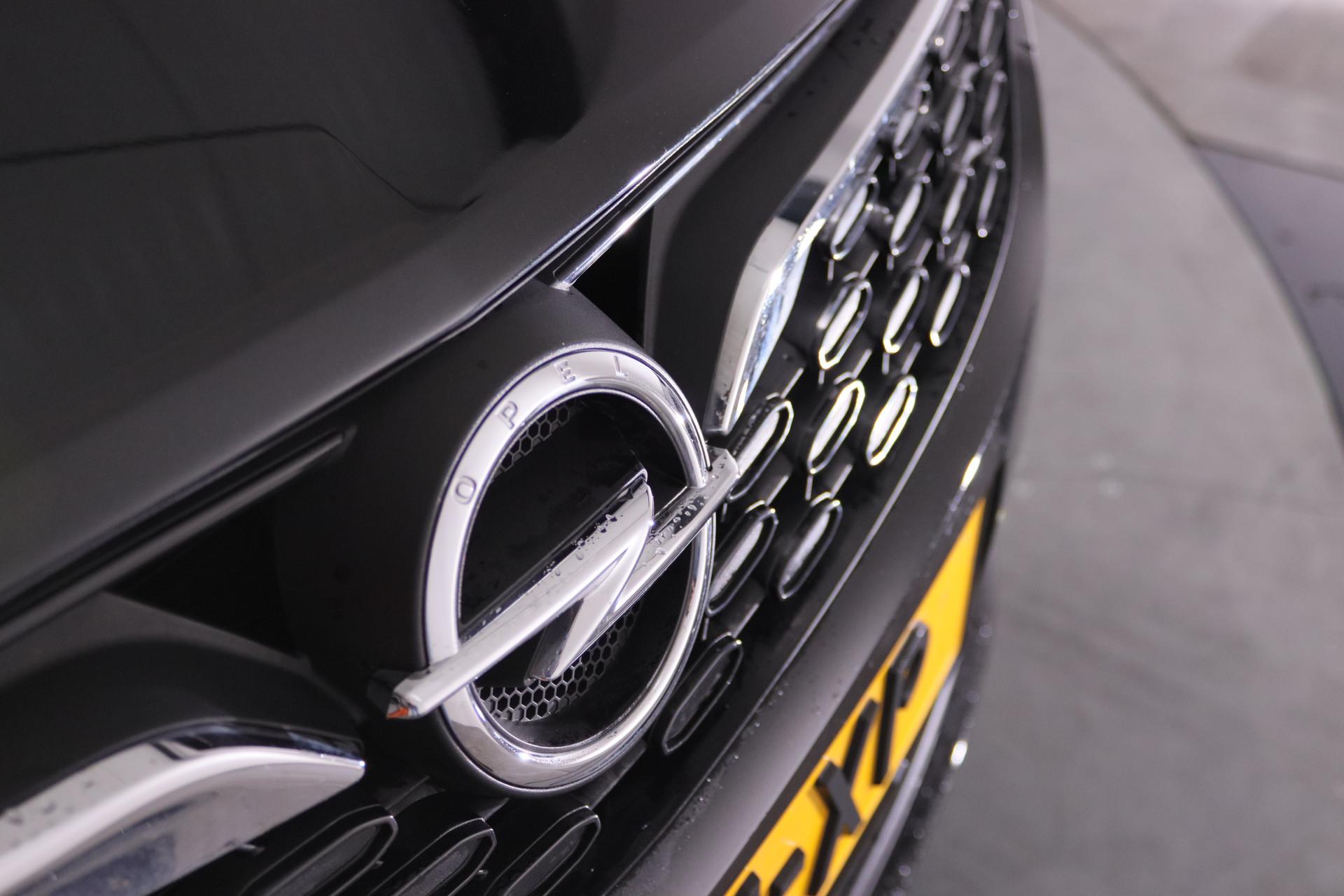 Foto van Opel Astra Sports Tourer