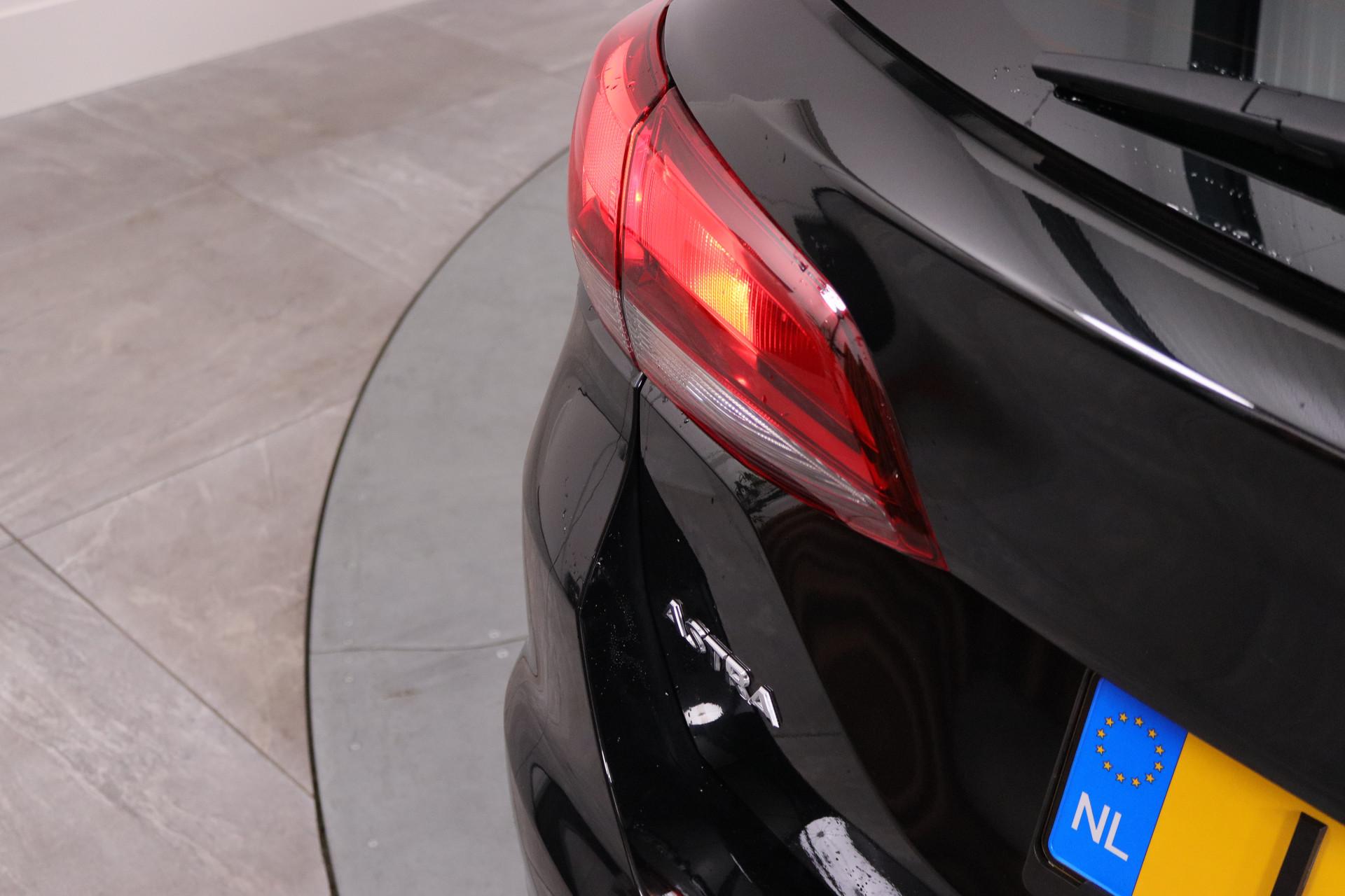 Foto van Opel Astra Sports Tourer