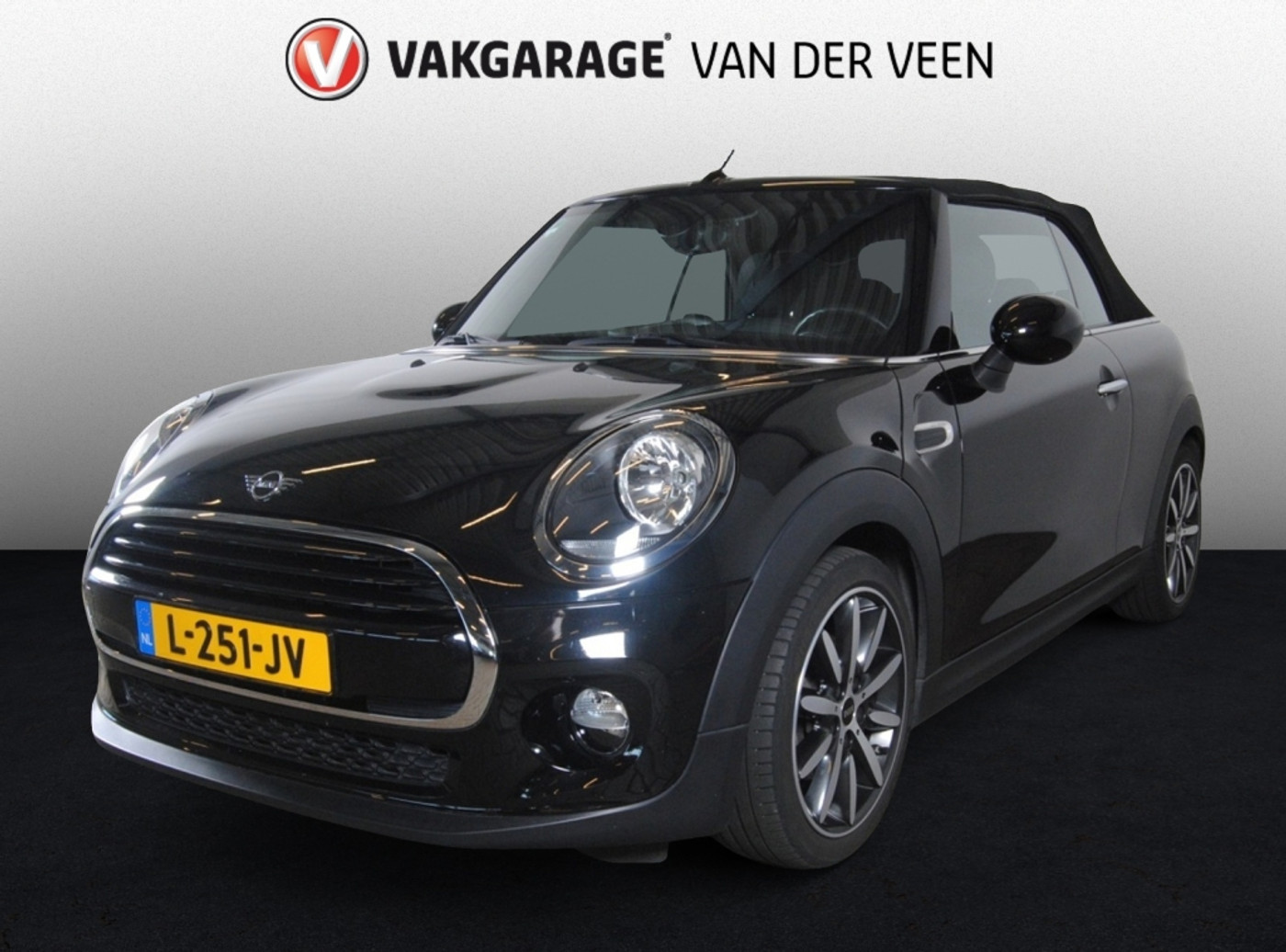 Mini Cooper 1.5 Cooper Salt | Cruise | Stoelverwarming 2019 - voorkant