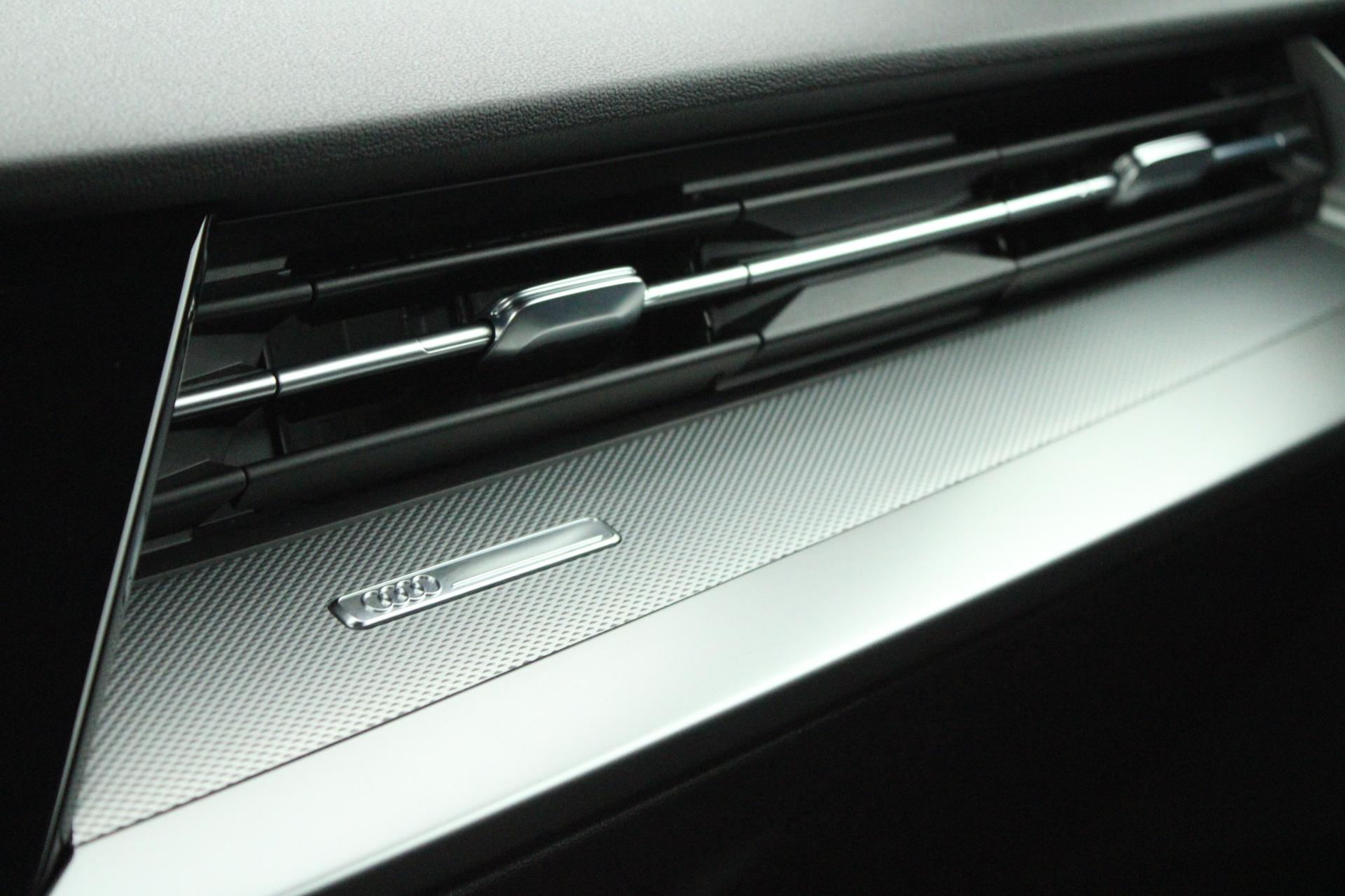 Foto van Audi A3 Limousine