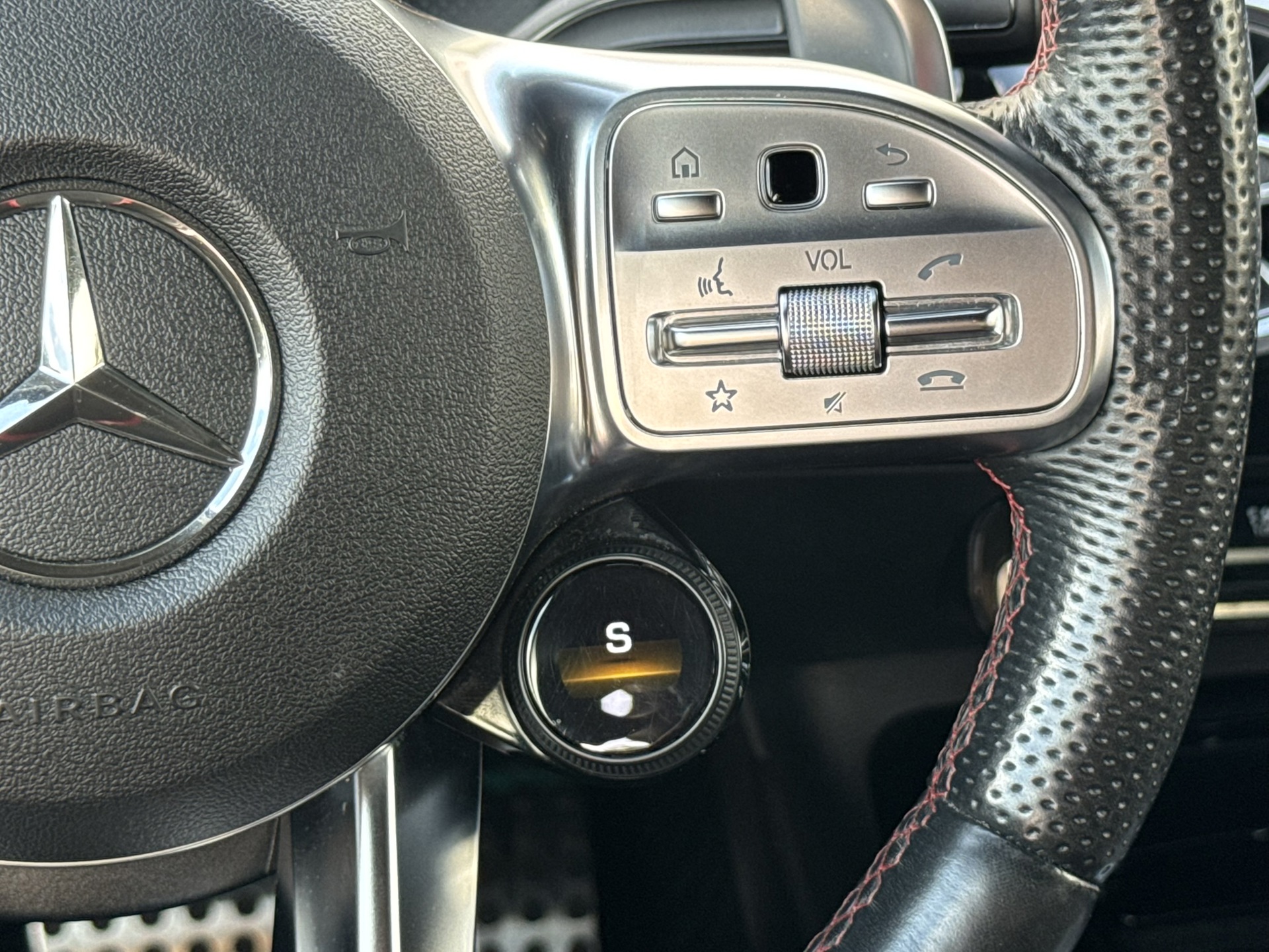Foto van Mercedes-Benz AMG A 35