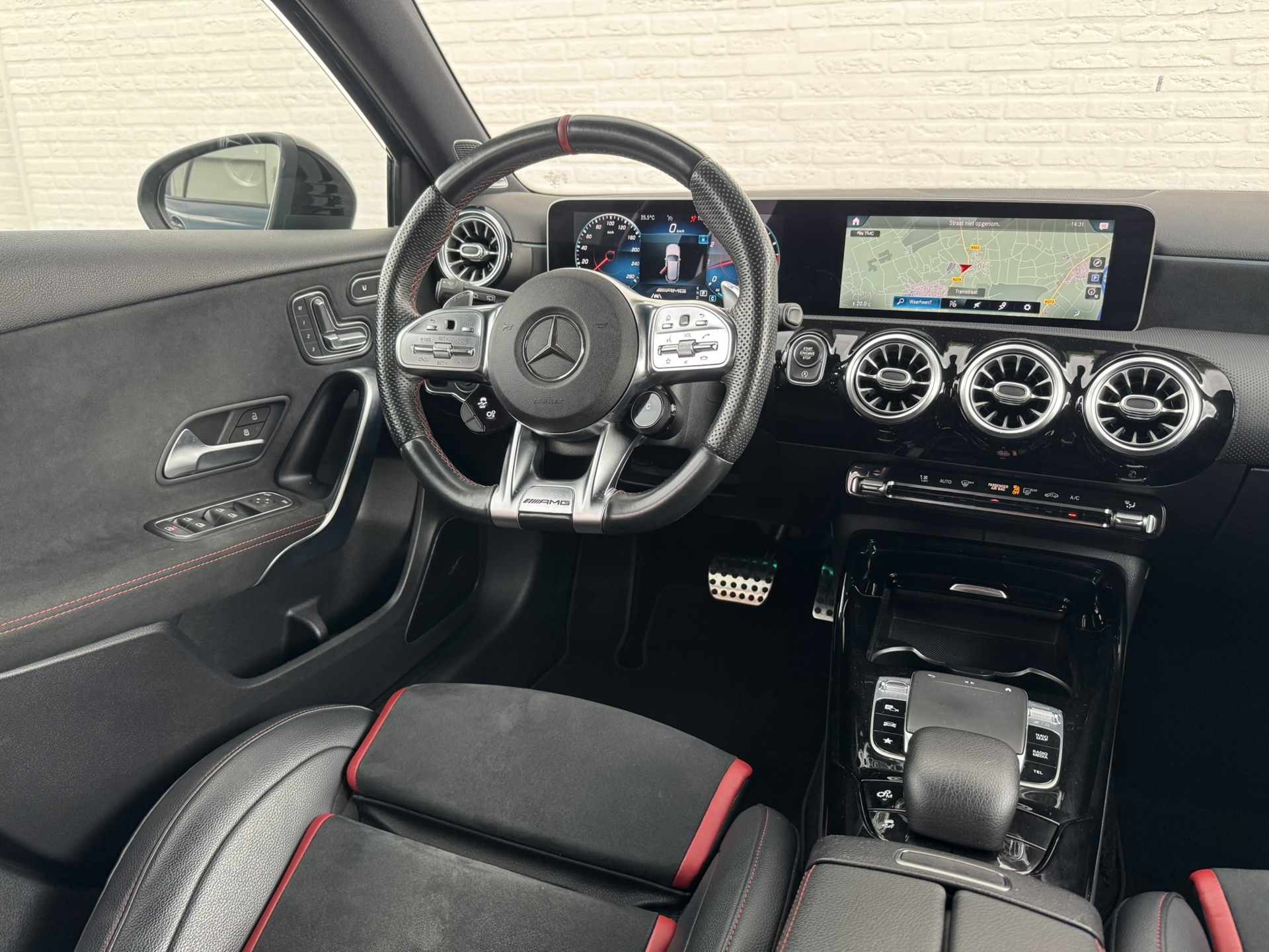 Foto van Mercedes-Benz AMG A 35
